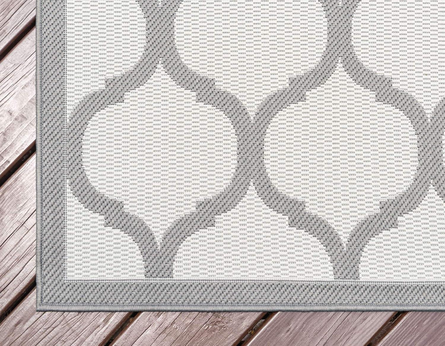 Unique Loom 6' 1 x 9' 0 Gray Outdoor Trellis Moroccan Area Rug