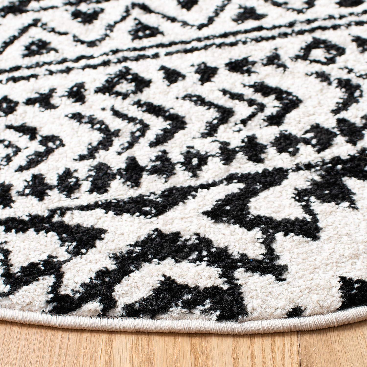 Tulum TUL272 Power Loomed Indoor Accent Rug - Ivory/Black - 3' Round - Safavieh