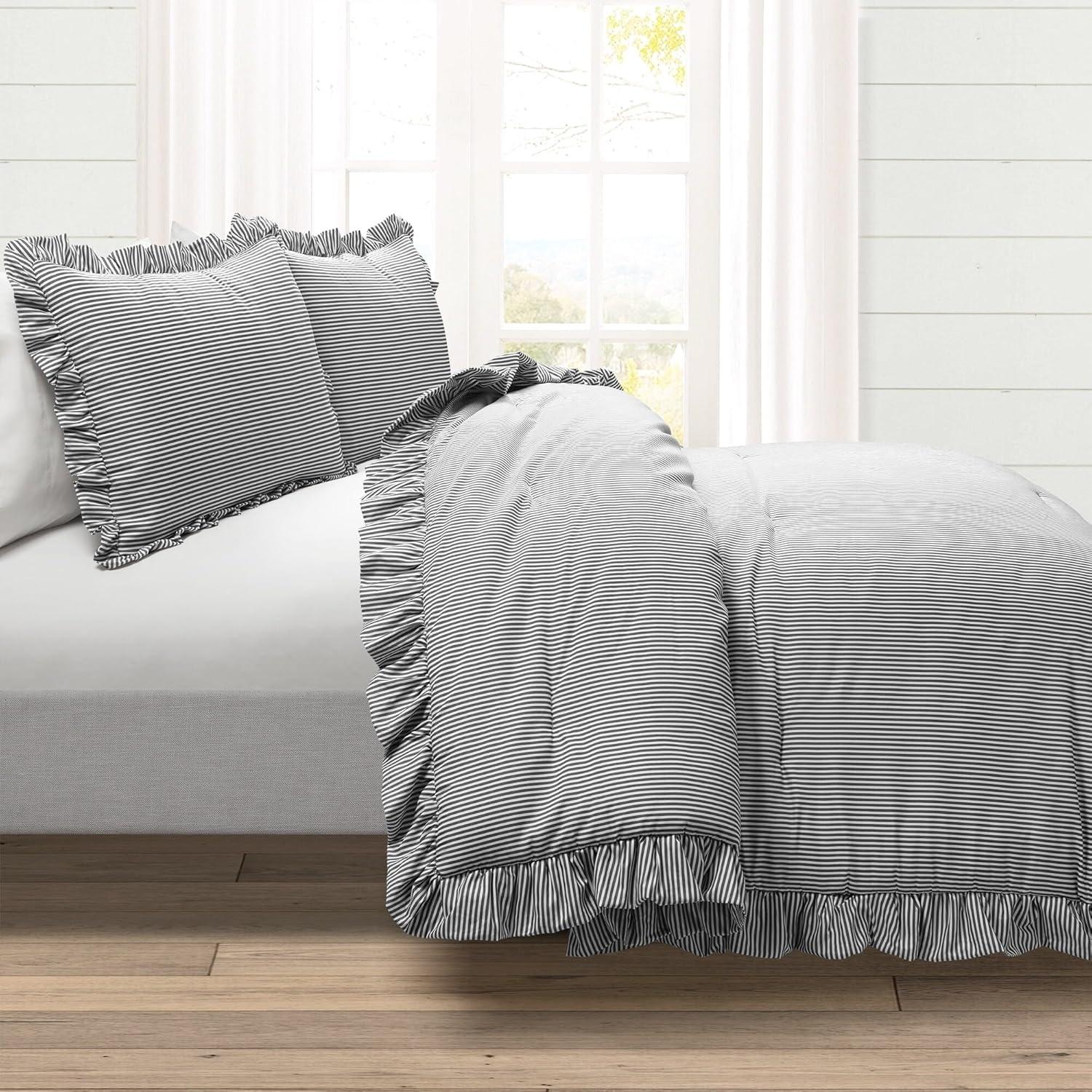 Lush Decor 3pc Reyna Stripe Reversible Comforter Bedding Set Gray/White