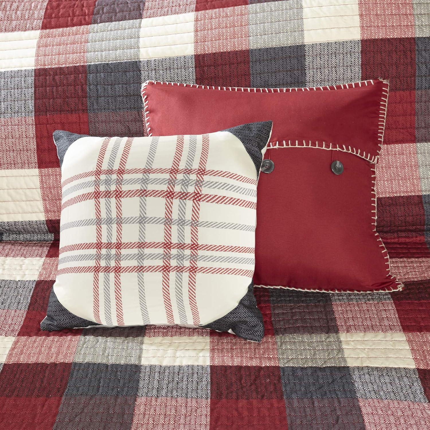 Madison Park Corbett Reversible Quilt Set