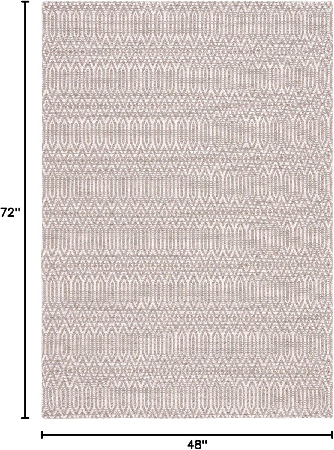 Martha Stewart MSR405 Power Loomed Area Rug  - Safavieh