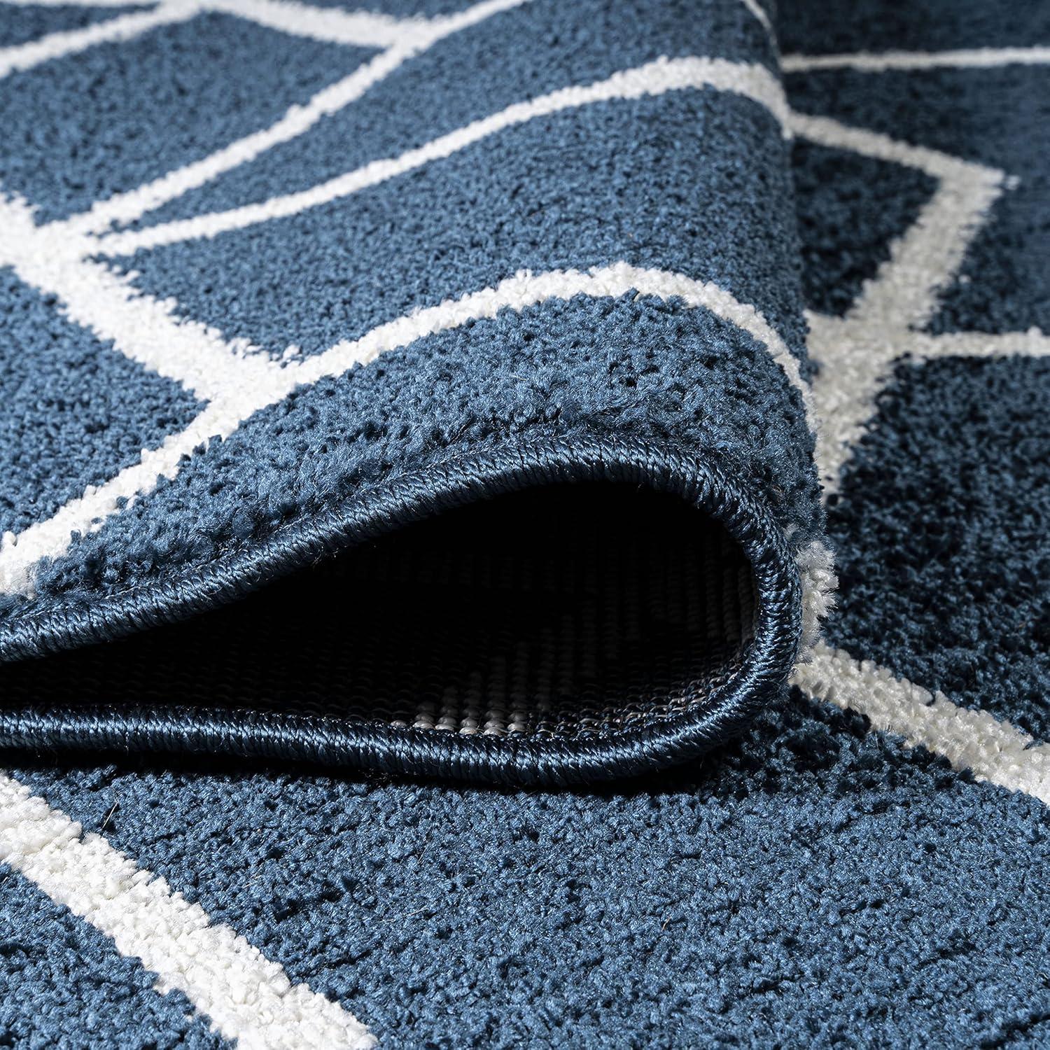 3'x5' Tumbling Blocks Modern Geometric Area Rug, Navy/White - JONATHAN Y