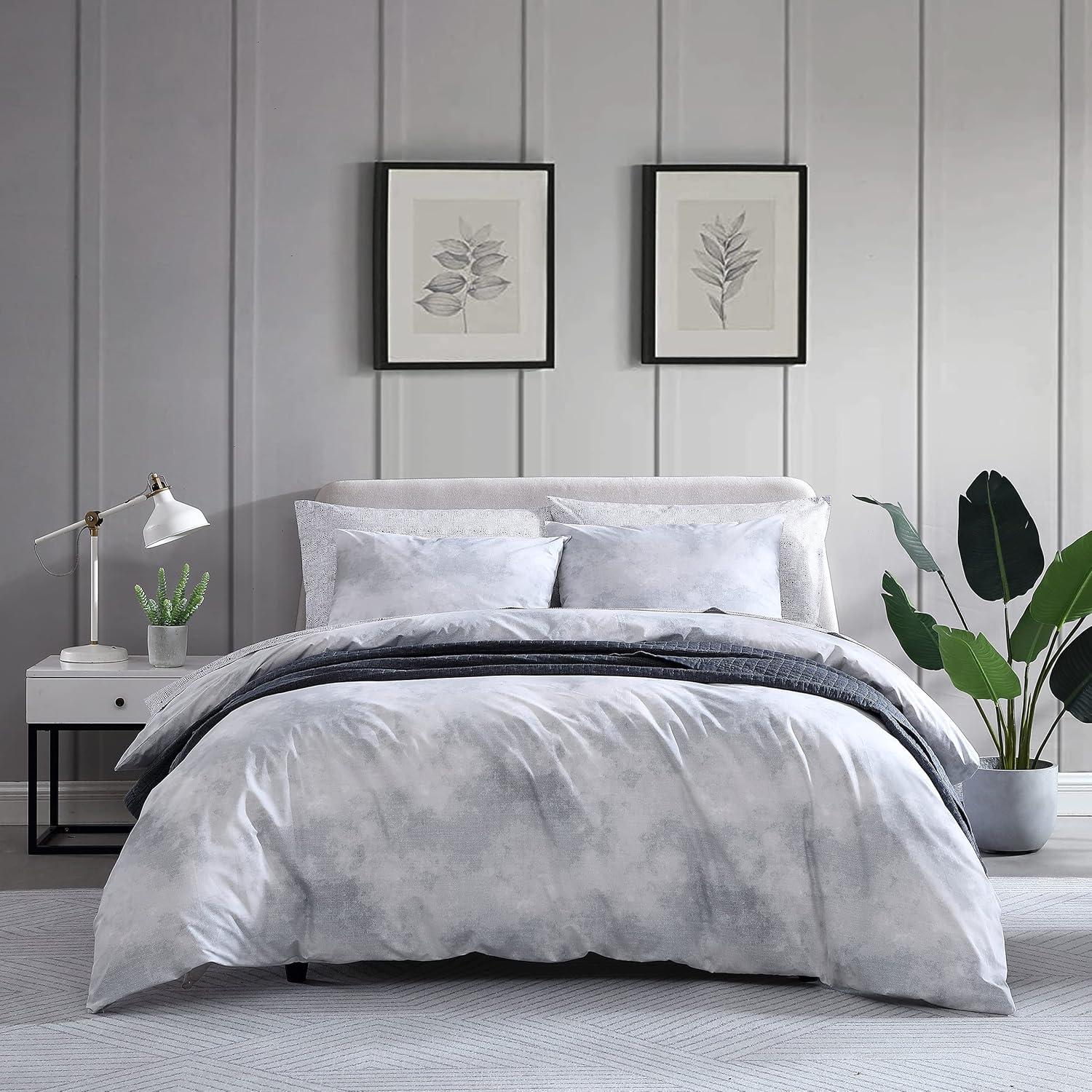 Gray and White Cotton Twin Duvet Cover Set