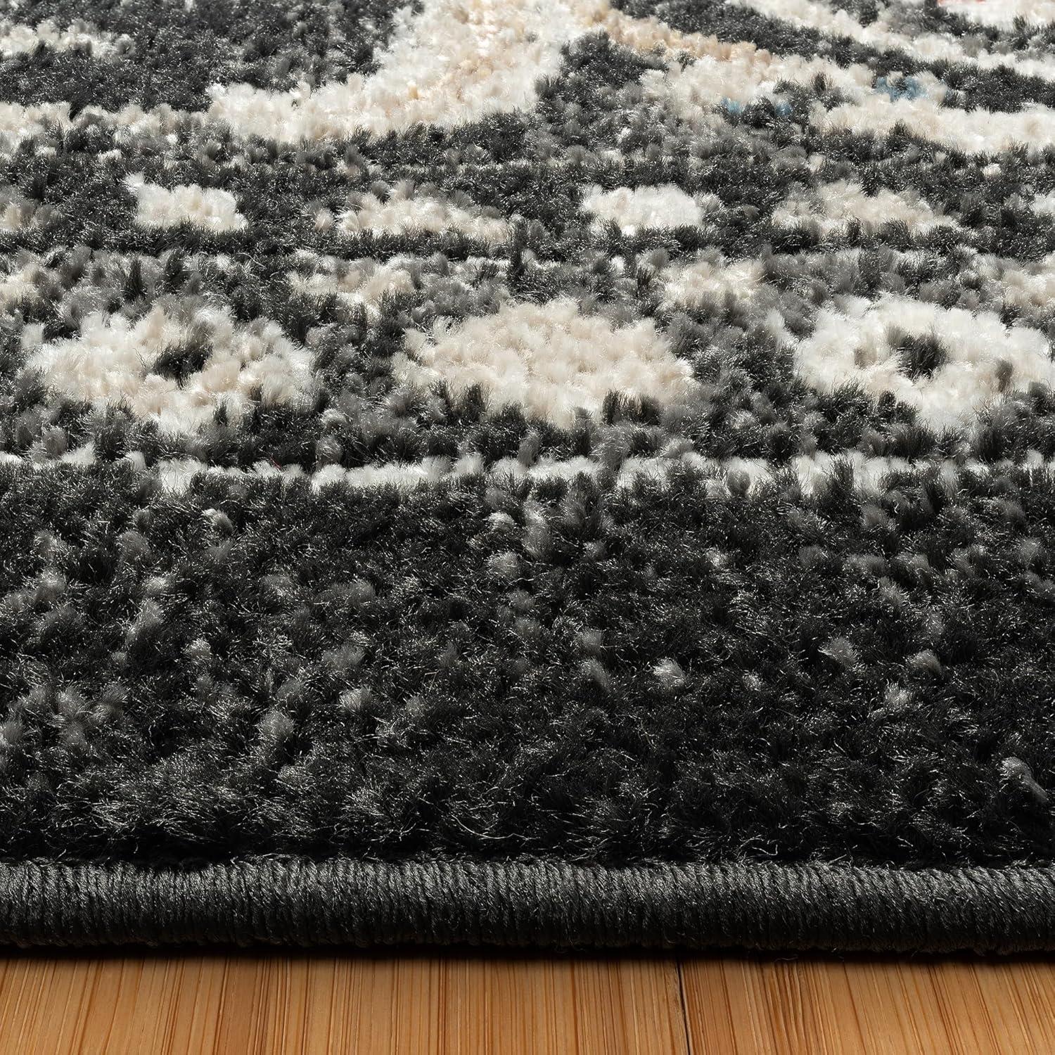 Heirloom Fluer Traditional Oriental Medallion Black Beige Polypropylene Area Rug