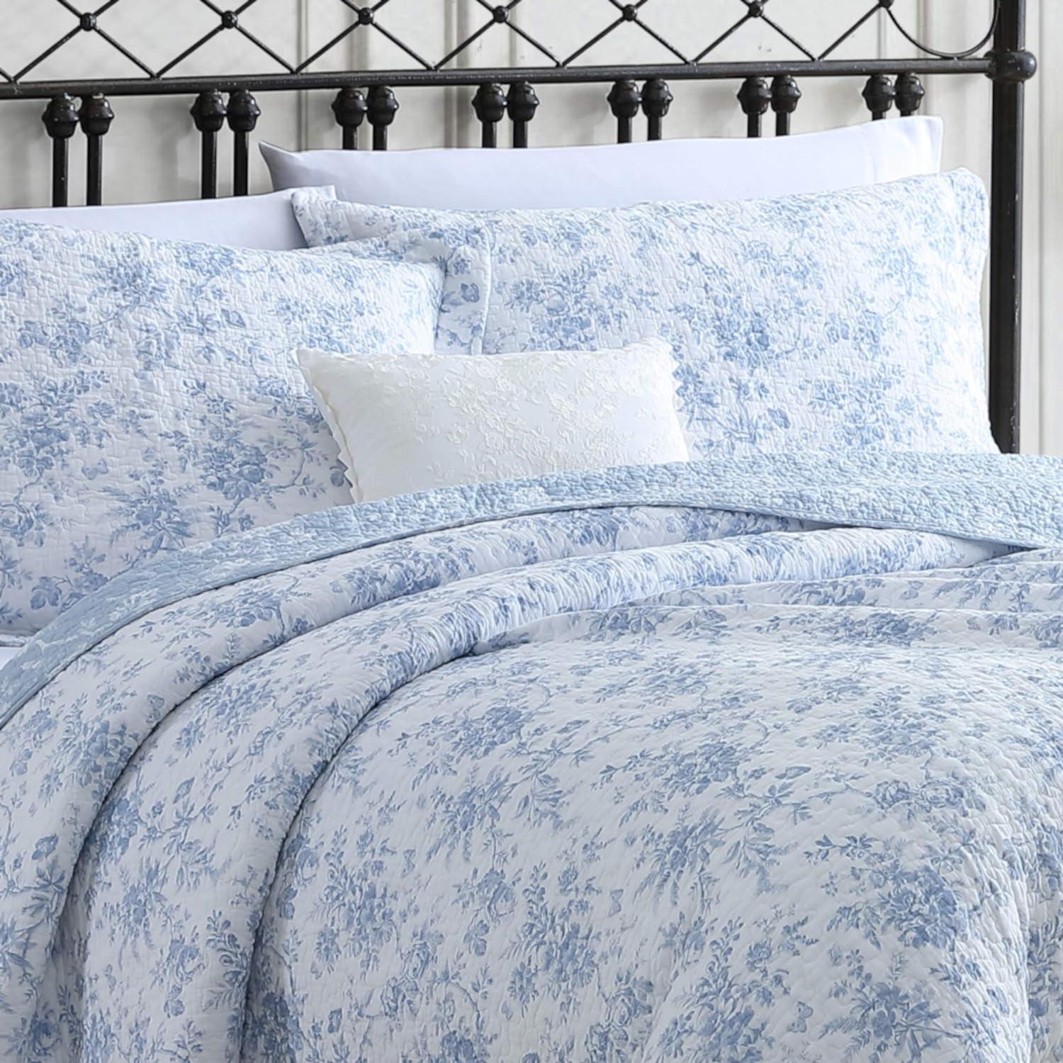 Blue Floral Cotton Reversible Full Quilt Set