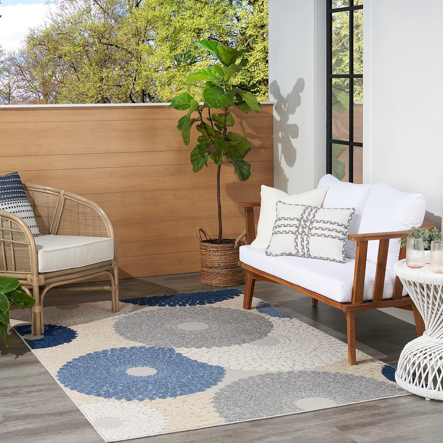 Aloha Geometric Blue & Grey 4' x 6' Easy-Care Outdoor Rug