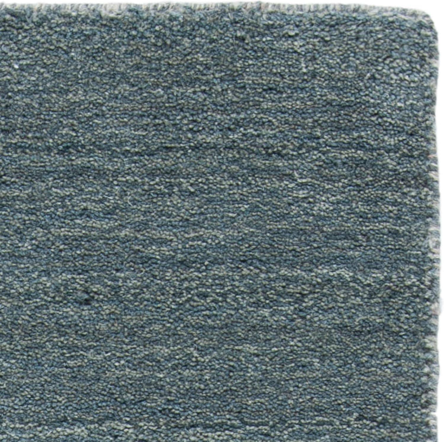 SAFAVIEH Himalaya Dawa Solid Wool Area Rug, Blue, 3' x 5'