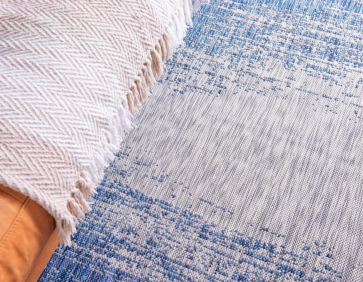 Unique Loom 6' 1 x 9' 0 Rectangle Indoor/Outdoor Modern Blue Area Rug