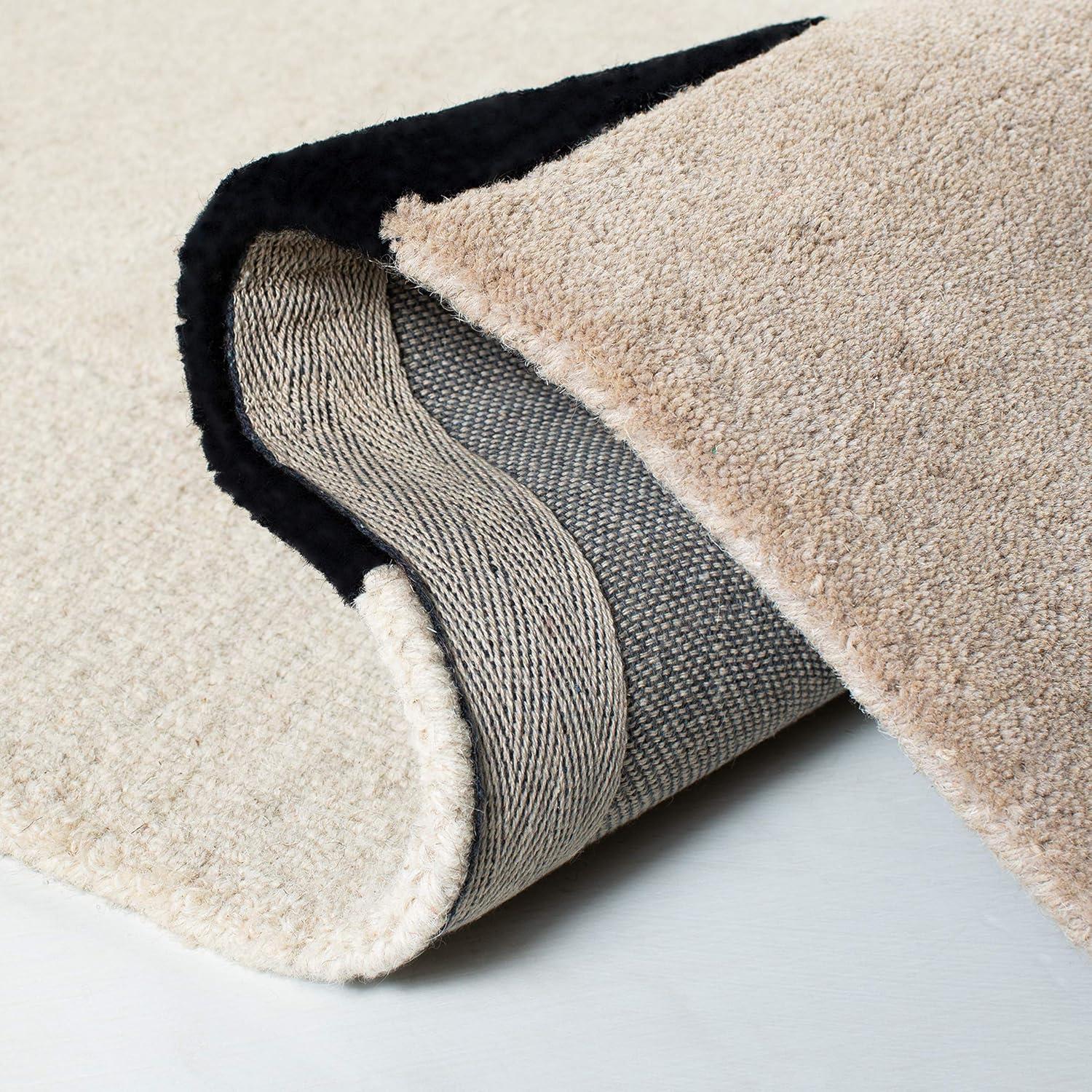 Rodeo Drive RD643 Hand Tufted Indoor Accent Rug - 2'6"x4'6" - Beige - Safavieh