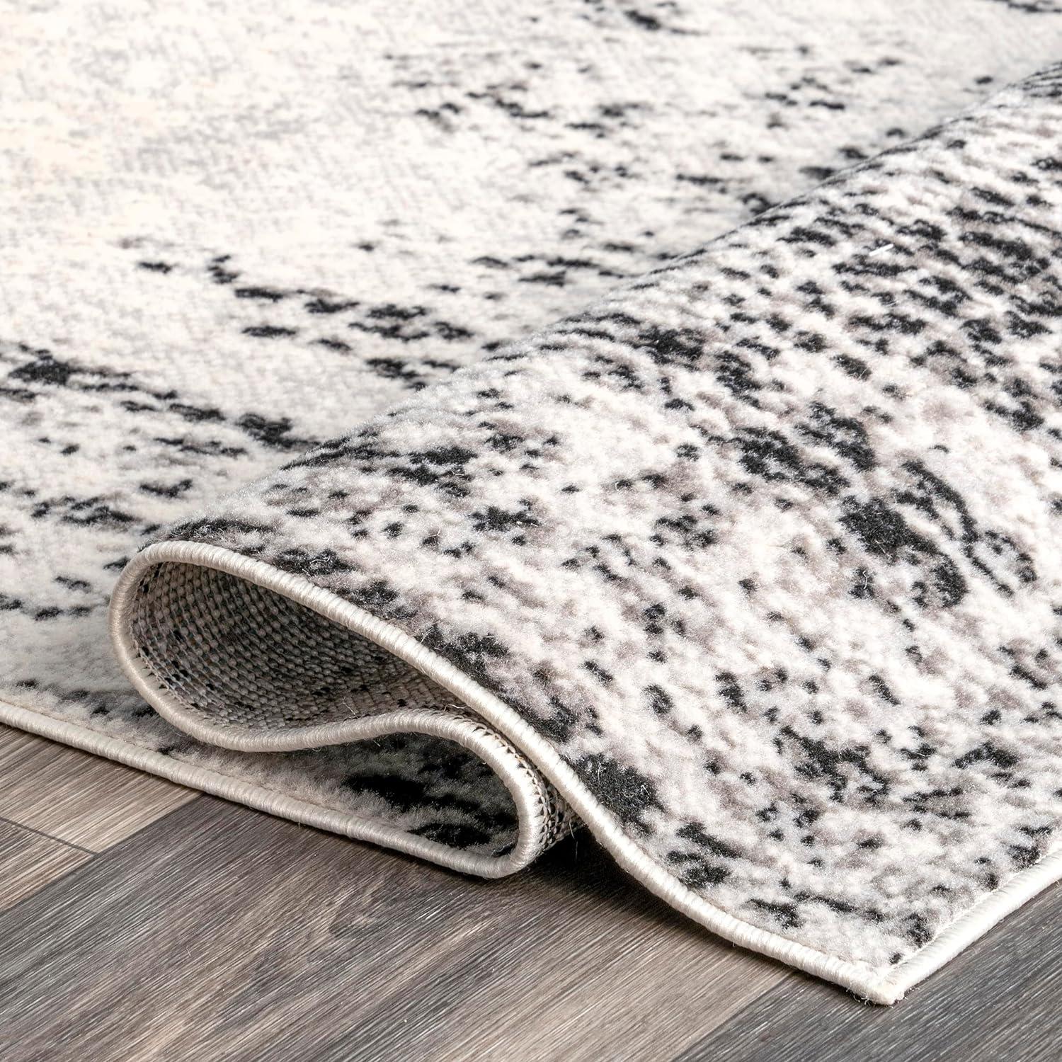 Gray Abstract Reversible 4' x 6' Synthetic Area Rug