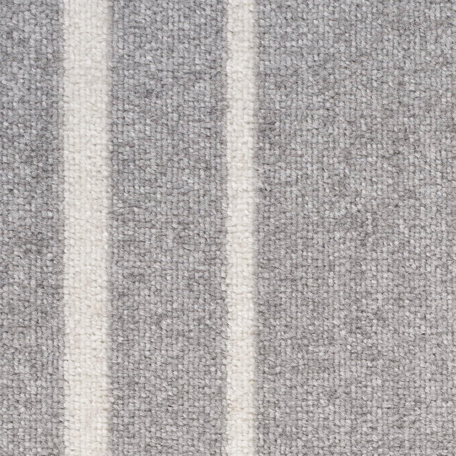 Nourison Essentials 2' x 6' Grey/Ivory Contemporary Bordered Indoor/Outdoor Area Rug