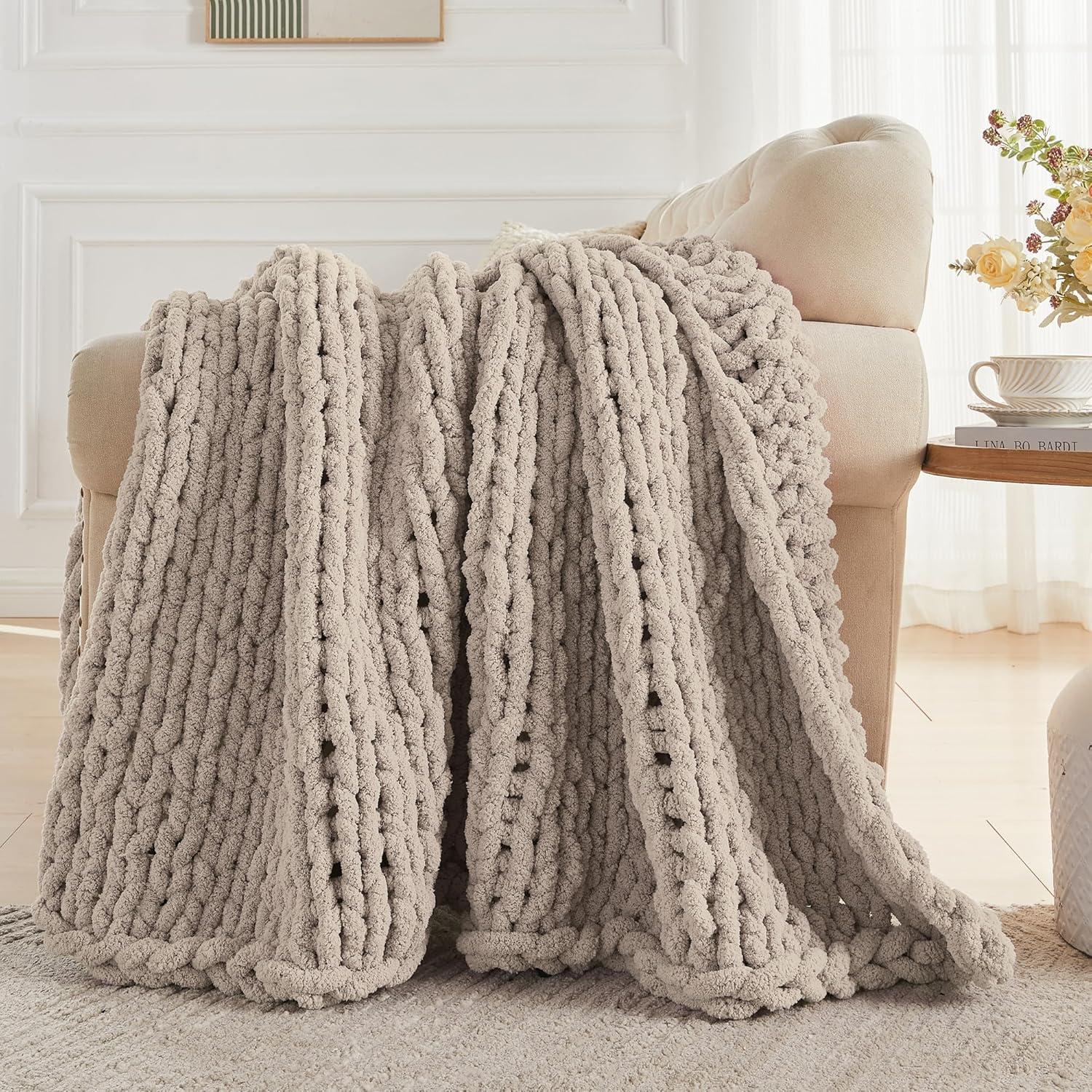 Carriediosa Chunky Knit Throw Blanket Handmade Soft Throws for Couch Sofa Bed, 50" x 60" Taupe