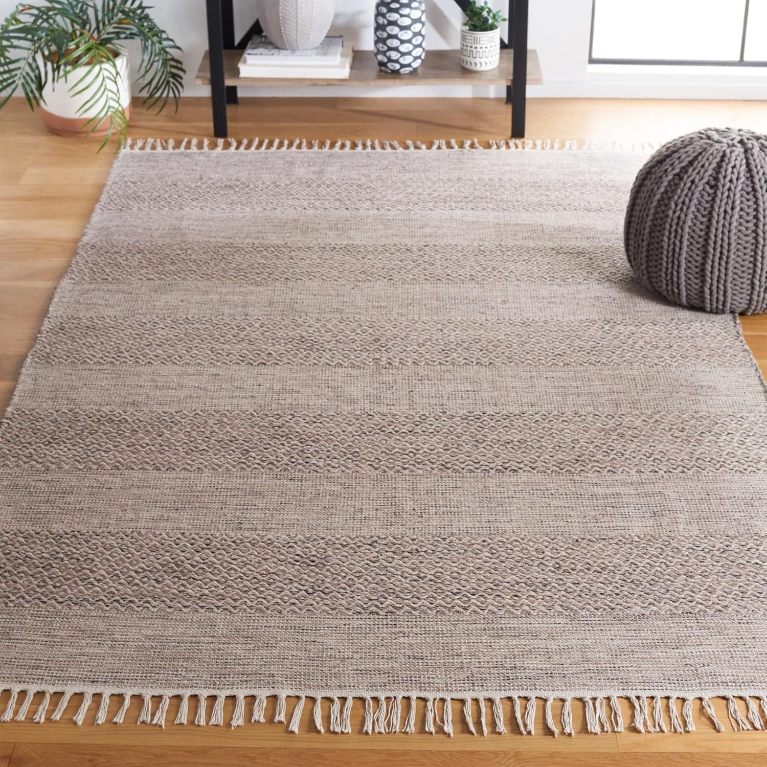 Montauk MTK330 Hand Woven Indoor Rug - Safavieh