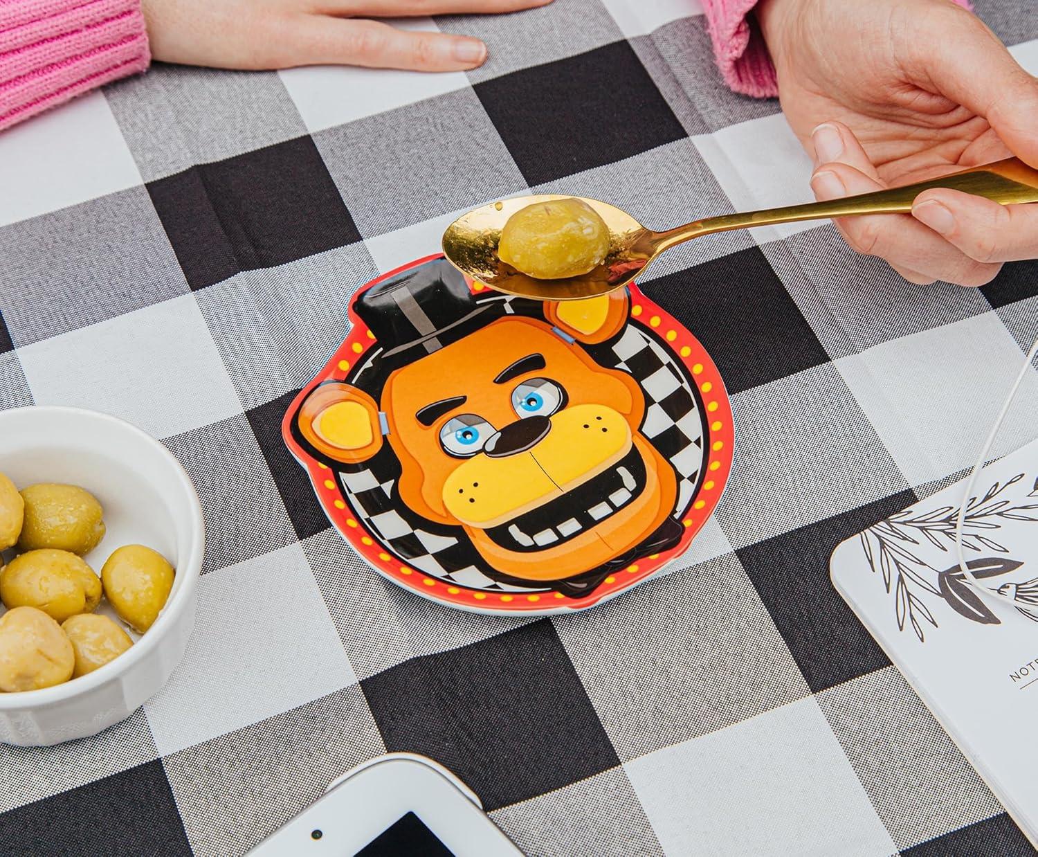 Silver Buffalo Five Nights At Freddy's Freddy Fazbear Ceramic Spoon Rest Dish