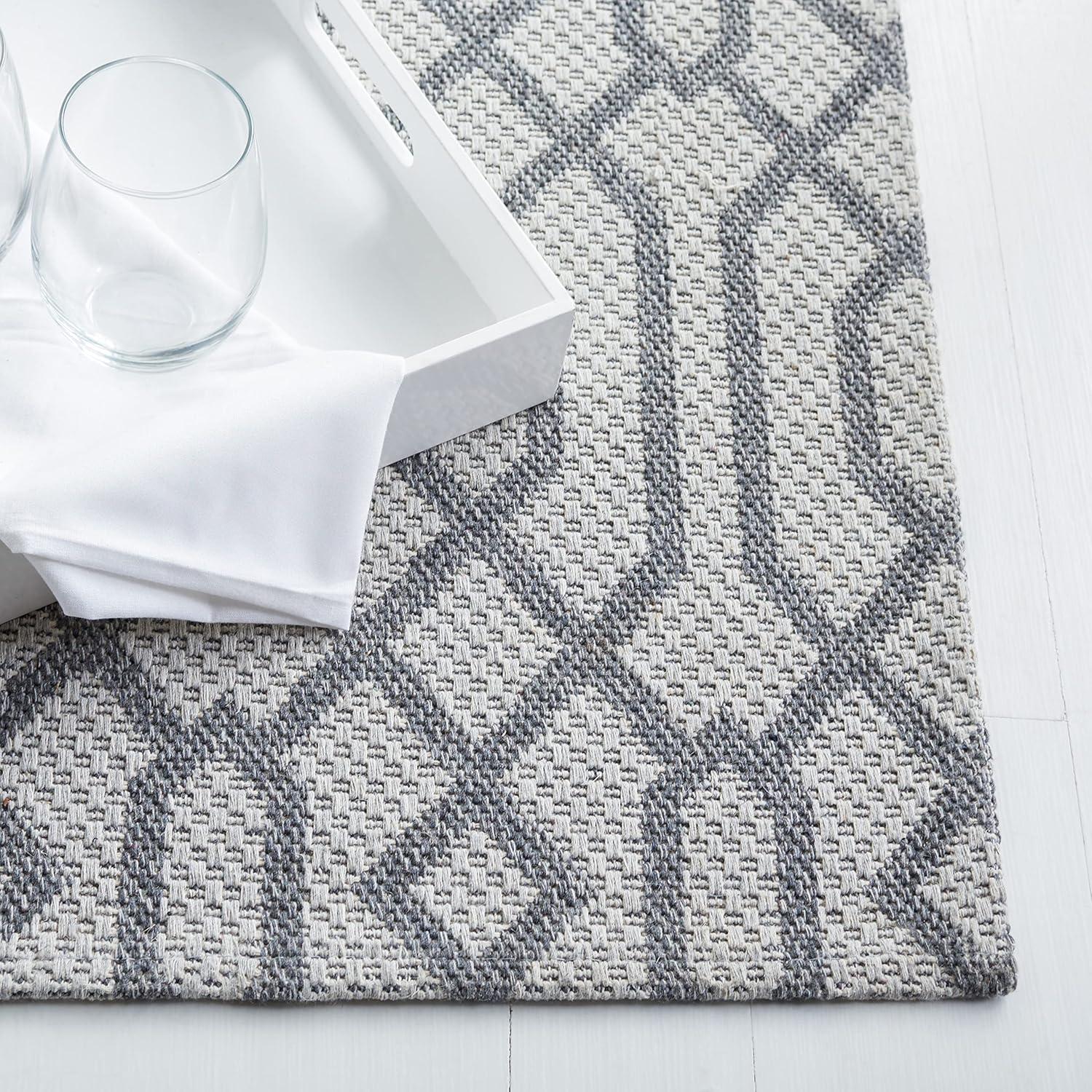 Augustine AGT421 Power Loomed Area Rug - Navy/Light Grey - 8'x10' - Safavieh.