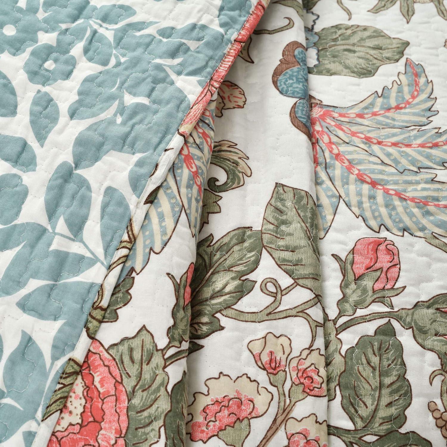 Lush Decor Granborough Cotton Reversible Traditional 3 Piece Quilt Set