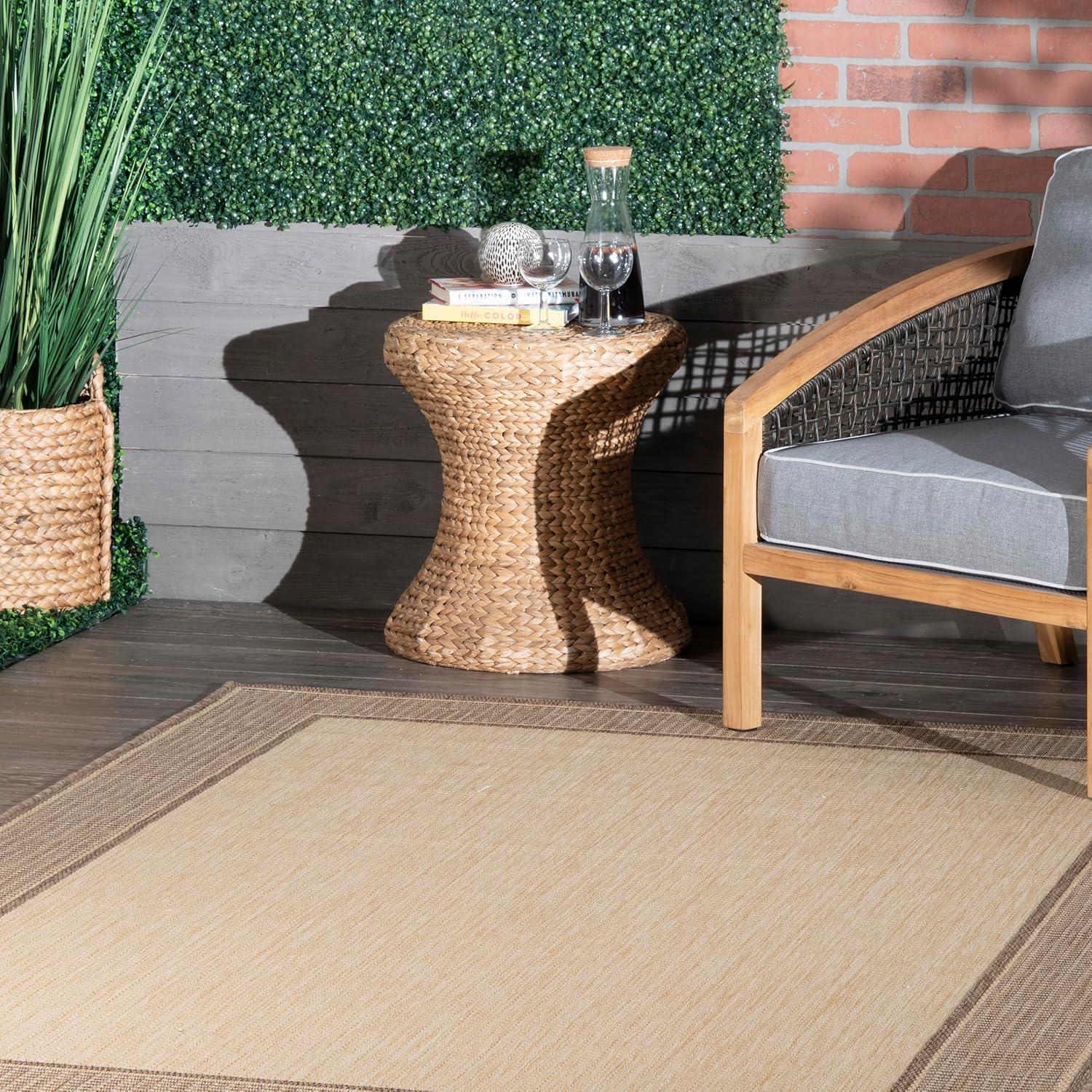nuLOOM Gris Border Indoor/Outdoor Area Rug, 5' 3" x 7' 6", Beige