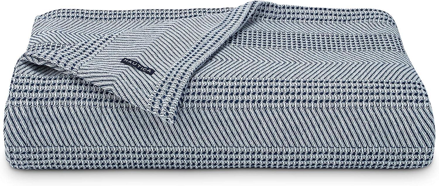 Navy and White Chevron Stripe Cotton Twin Blanket