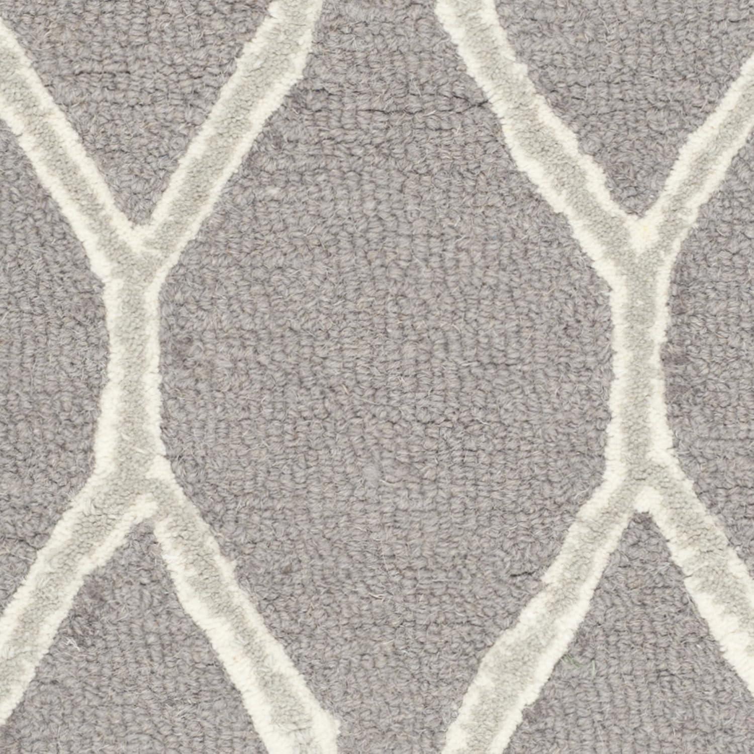 Cambridge CAM352 Hand Tufted Area Rug  - Safavieh