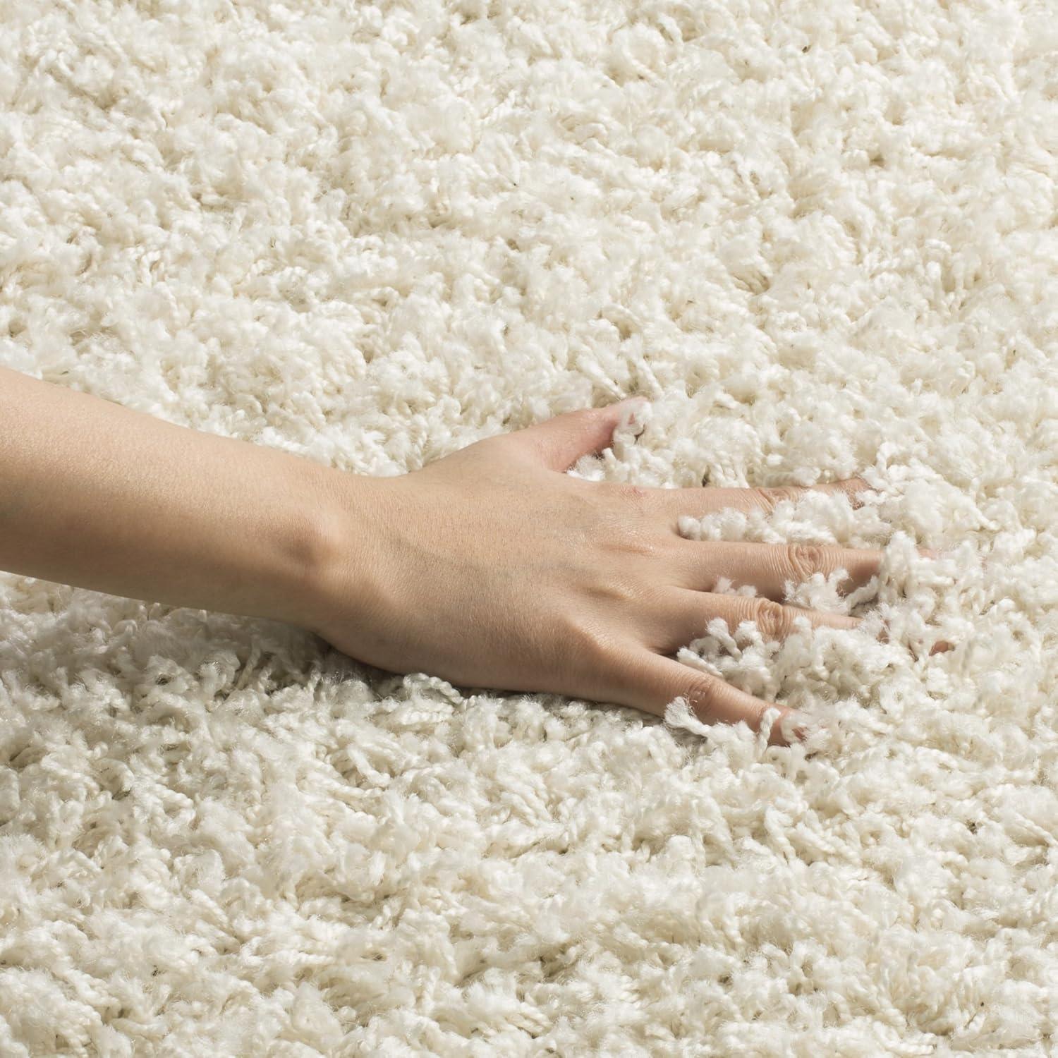 Athens Shag SGA119 Power Loomed Indoor Accent Rug - Off White - 4'x6' - Safavieh