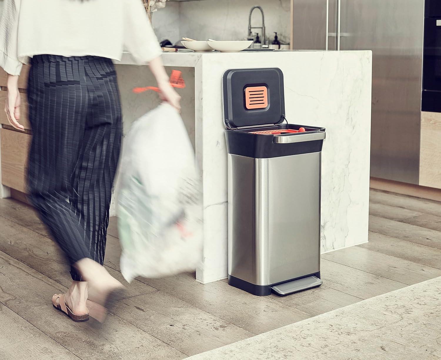 Joseph Joseph Joseph Joseph Titan Trash Compactor with Integrated Odor Control