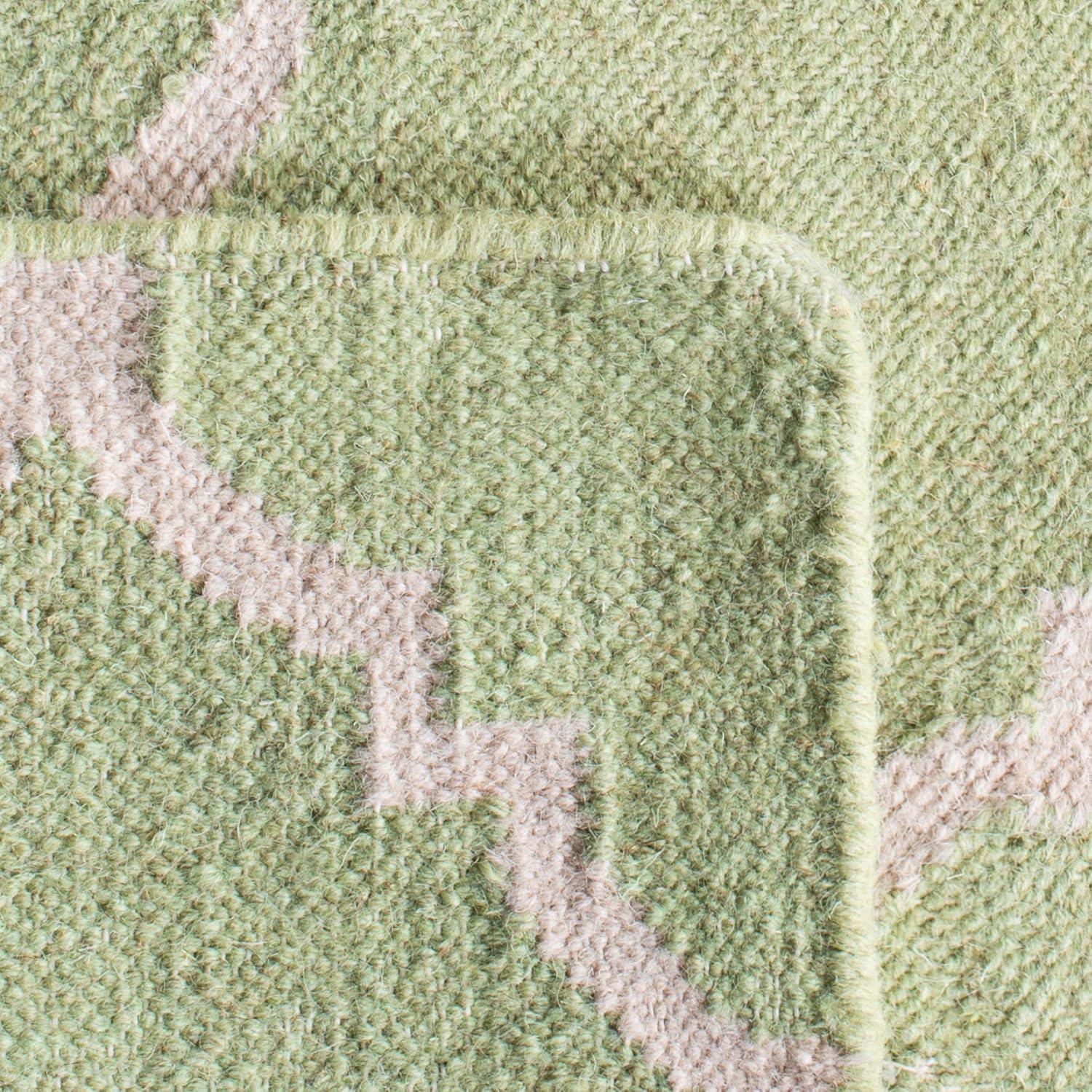 Safavieh Dhurries Malina 4 x 6 (ft) Wool Light Green/Ivory Rectangular Indoor Trellis Coastal Area rug