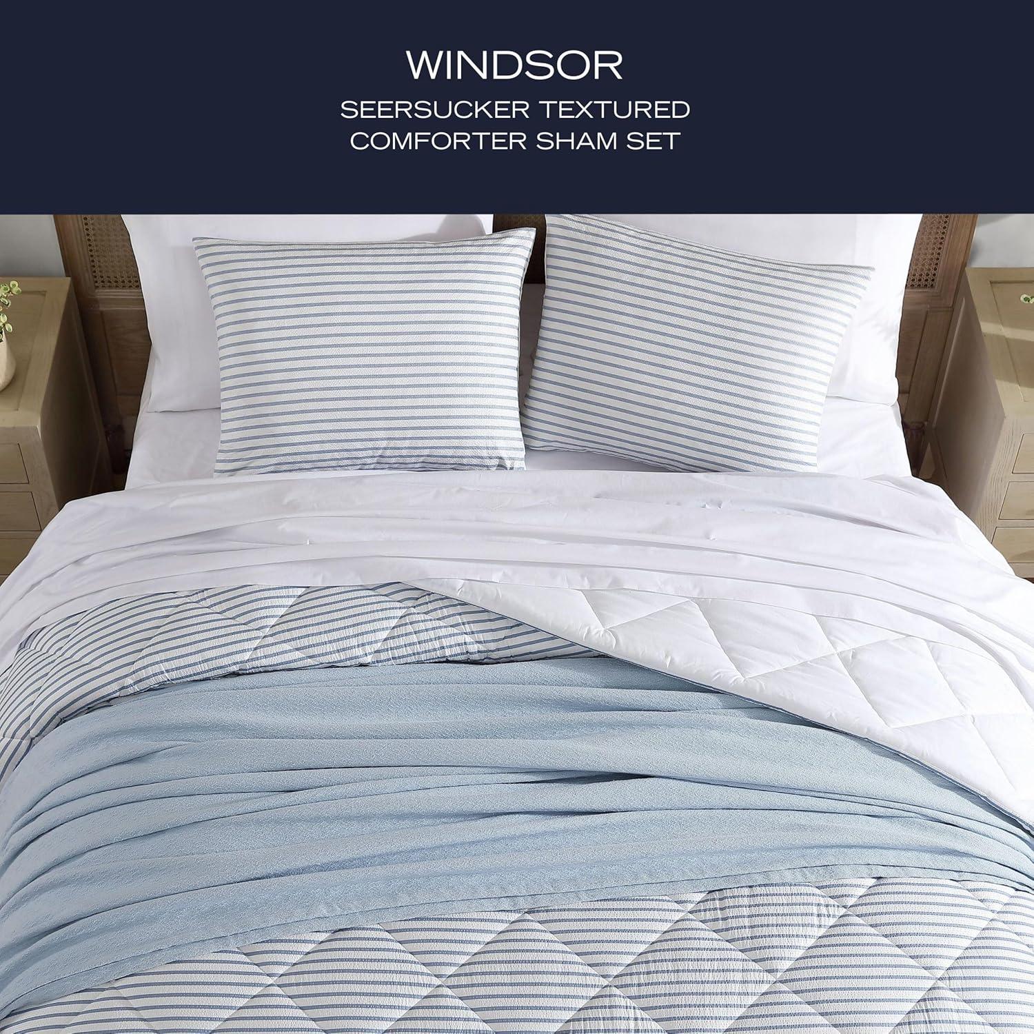 Windsor Blue/White Reversible Comforter Set