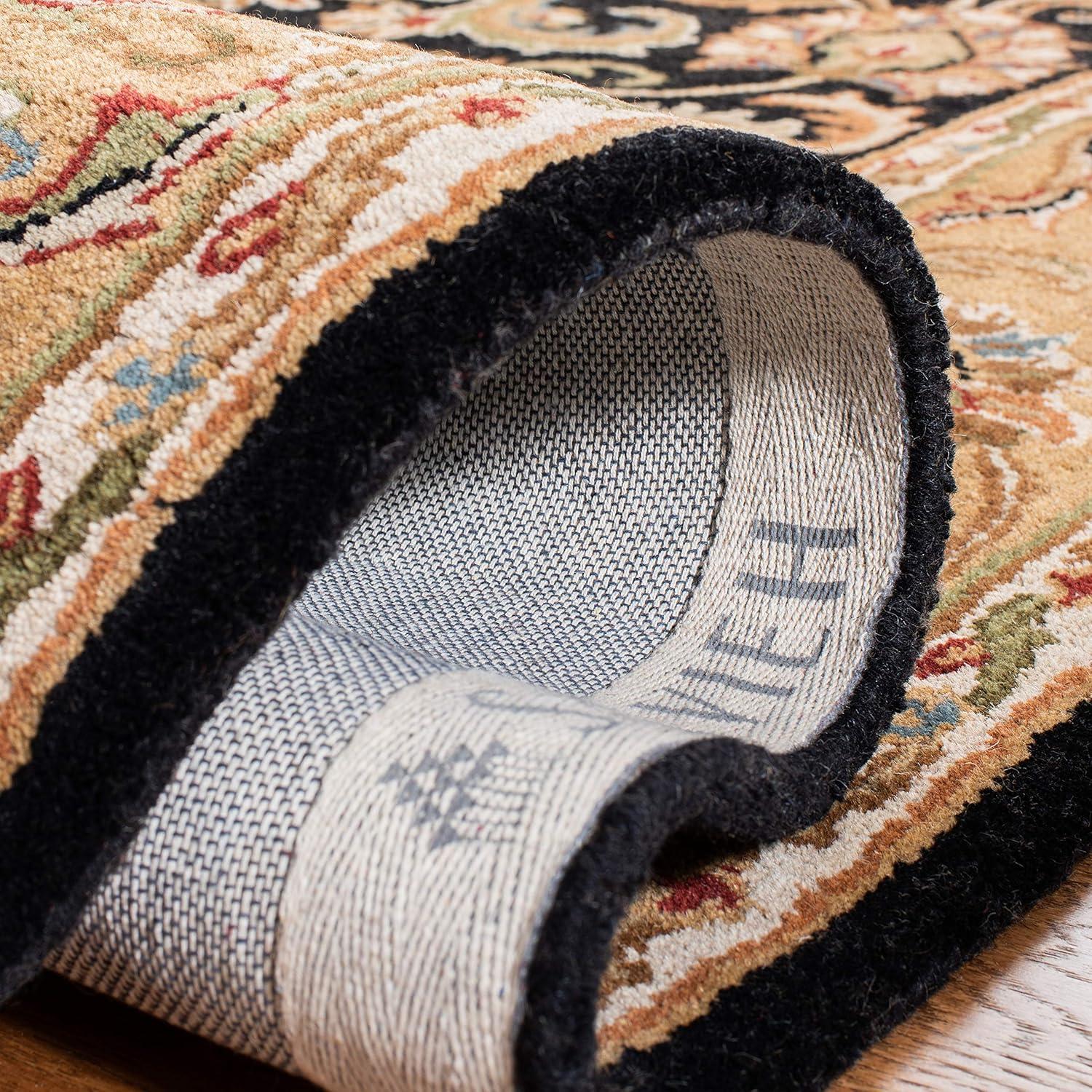 SAFAVIEH Classic Gloria Traditional Wool Area Rug, Black/Gold, 5' x 8'