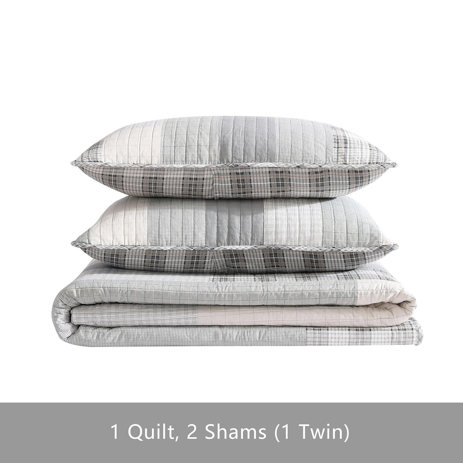 Eddie Bauer - Queen Quilt Set, Cotton Reversible Bedding with Matching Shams, Home Decor for All Seasons (Fairview Grey, Queen)
