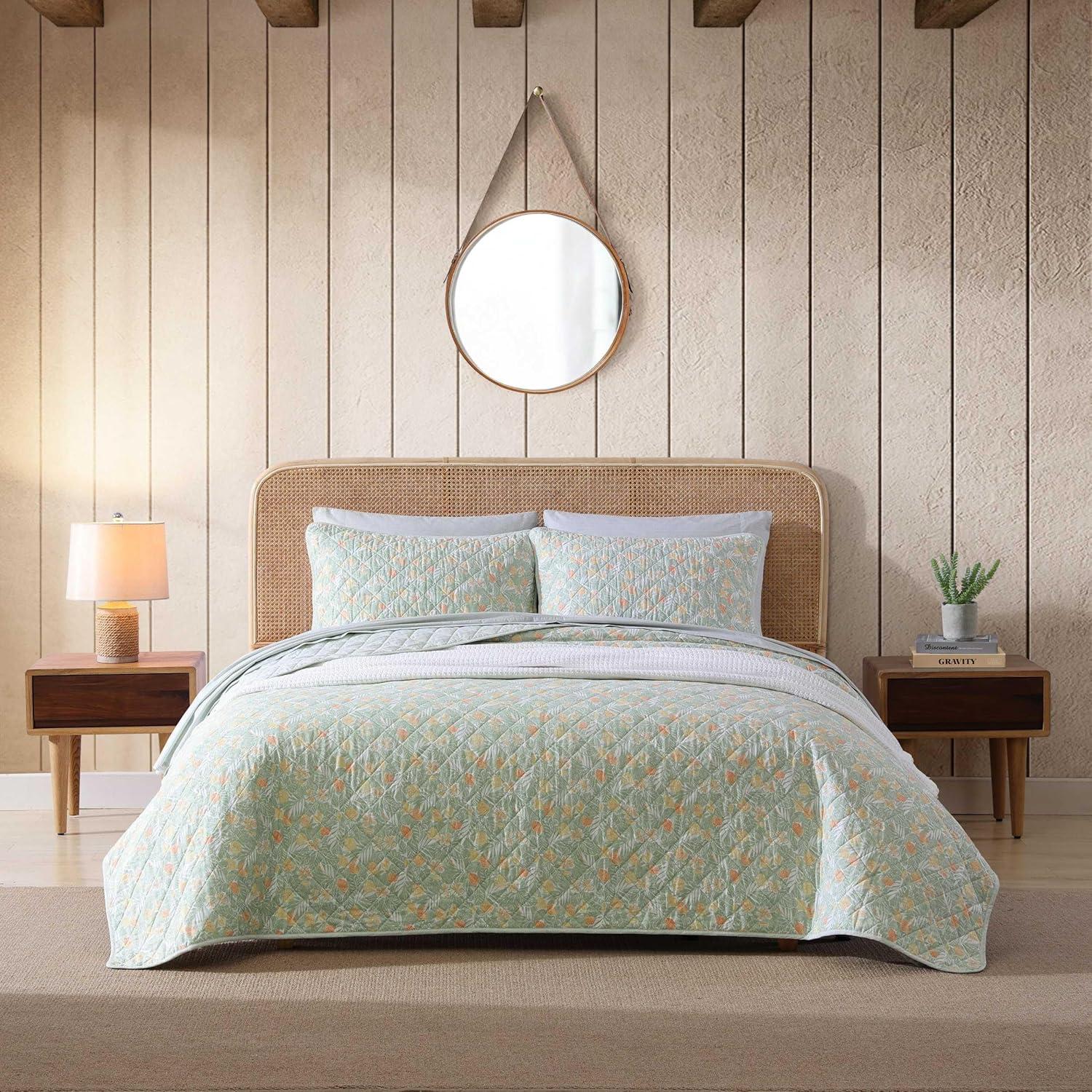 Tommy Bahama Pineapple Bloom Cotton Reversible Green Quilt Set