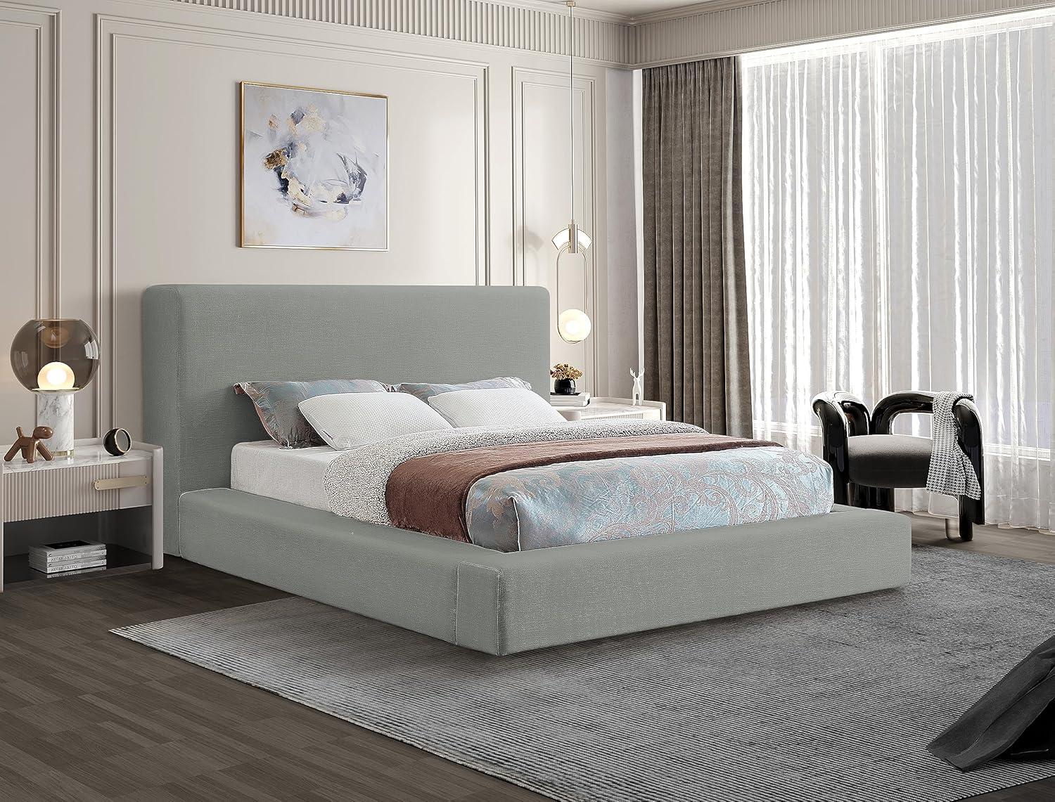 Grey Linen Upholstered Queen Platform Bed with Headboard