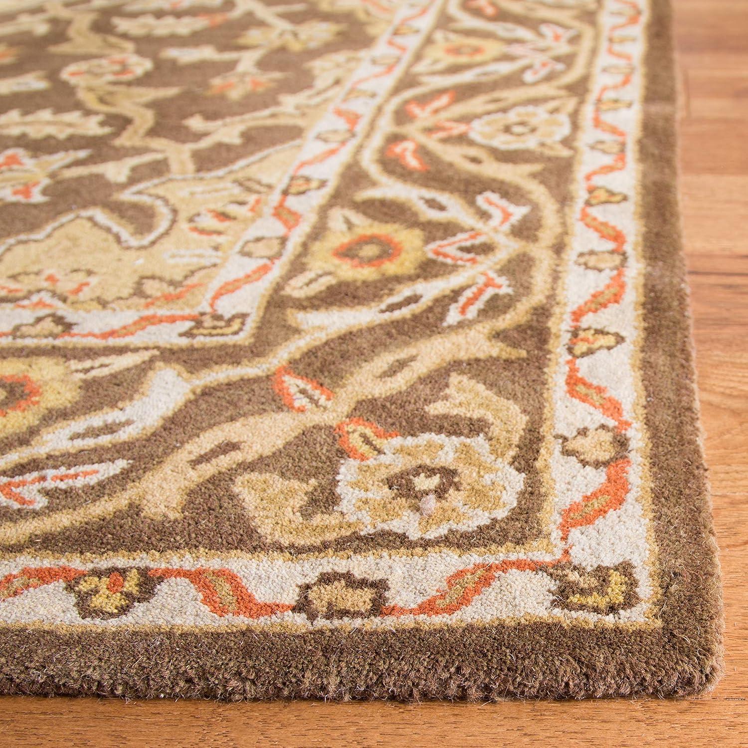 SAFAVIEH Classic Roxanne Oriental Wool Area Rug, Brown, 5' x 8'