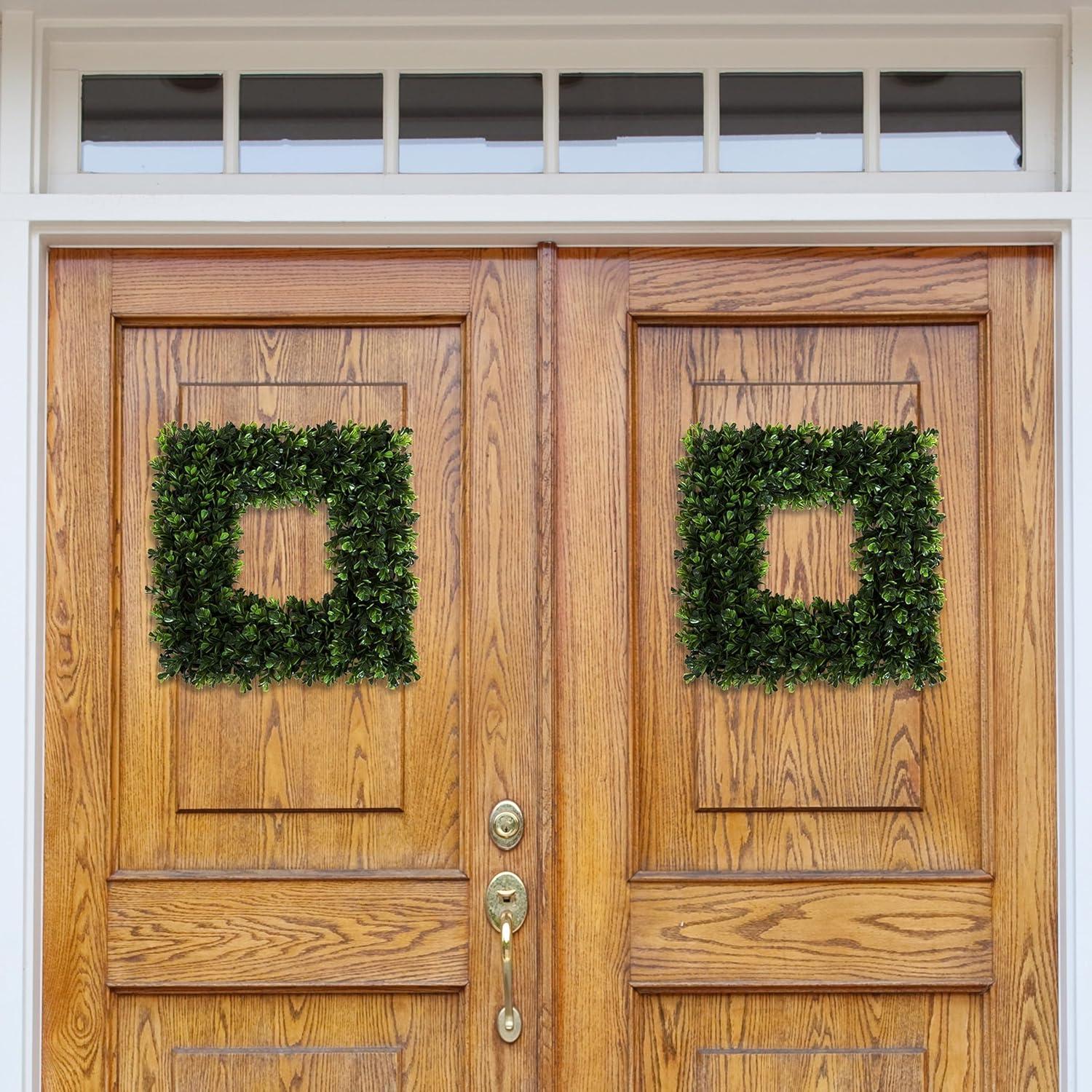 Pure Garden Set of Two 16.5-Inch Indoor/Outdoor Artificial Boxwood Wreaths