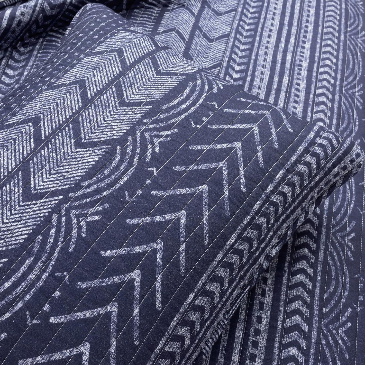 Lush Decor Hygge Geo Reversible Contemporary 3-Piece Quilt Set