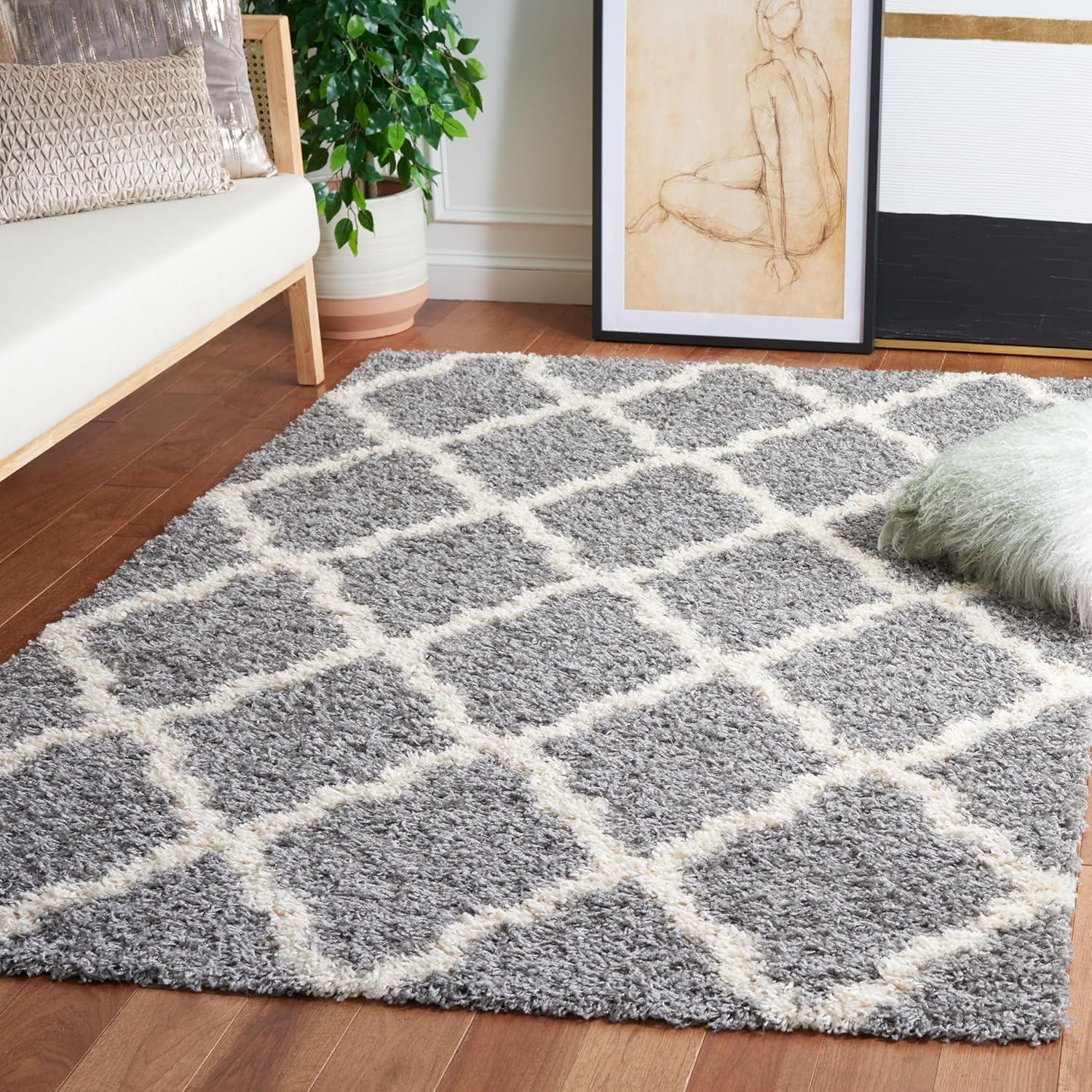 SAFAVIEH Dallas Logan Geometric Shag Area Rug, Grey/Ivory, 5'1" x 7'6"