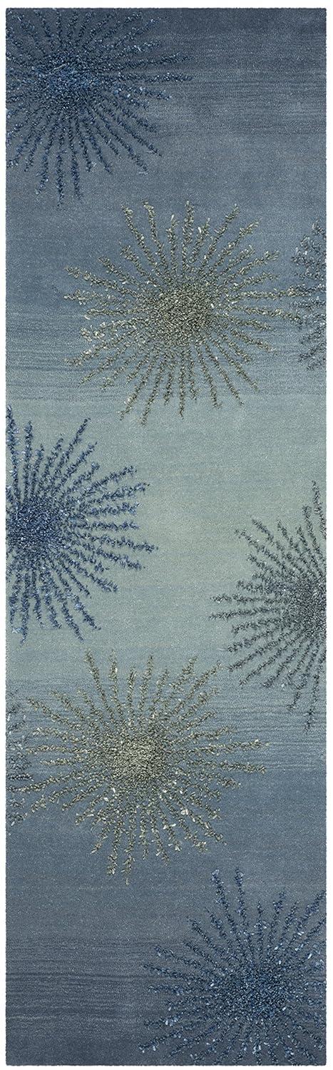 Soho SOH712 Hand Tufted Accent Rug - Denim - 2'x3' - Safavieh.
