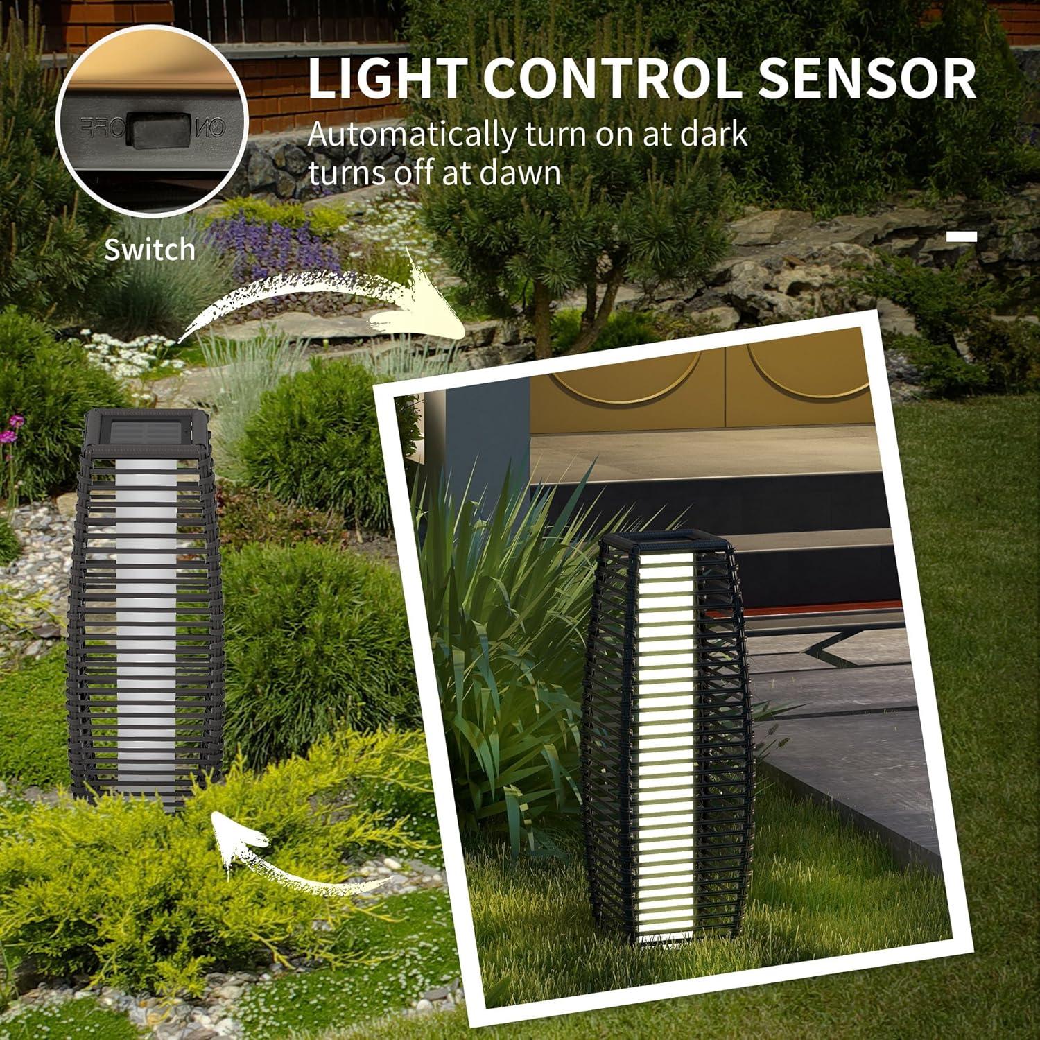 Outsunny Solar Powered Outdoor Floor Lamp