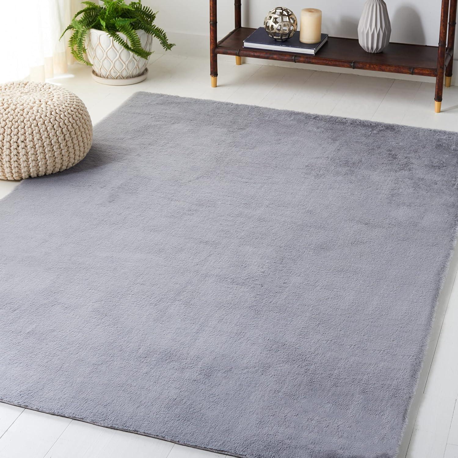 Light Grey Faux Rabbit Fur 6' x 9' Washable Area Rug