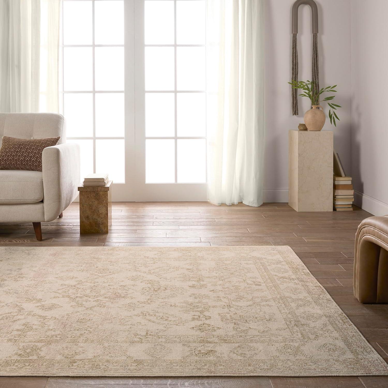 Handmade Ivory Medallion Wool and Synthetic Rug 2'-6" x 4'