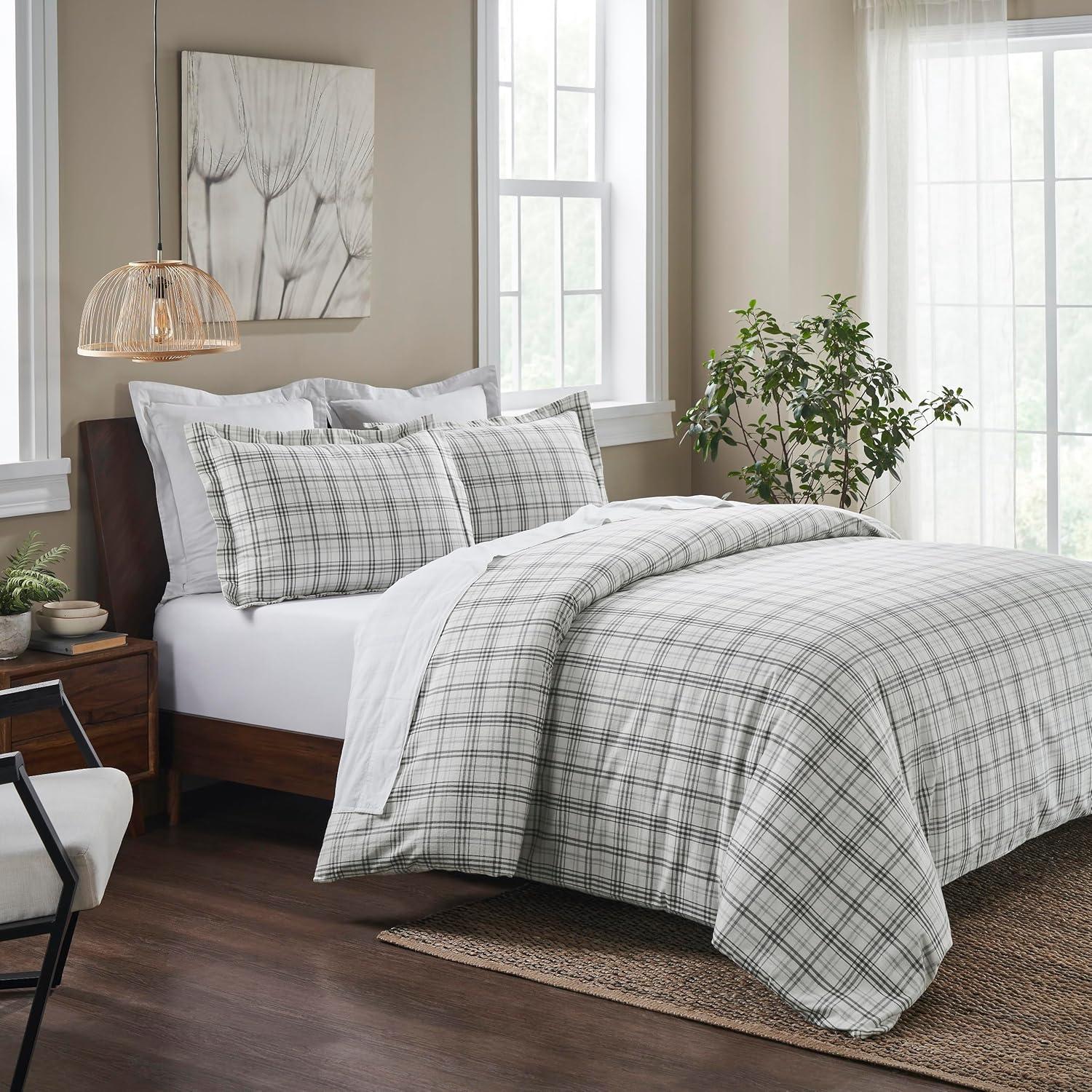 Superior Plaid Flannel Cotton Duvet Set, Fuzzy Warm Duvet Cover, Rustic Farmhouse Bedding, Basics, Comforter Cover, Includes 1 Duvet Cover, 2 Pillow Shams, King/California King, Charcoal