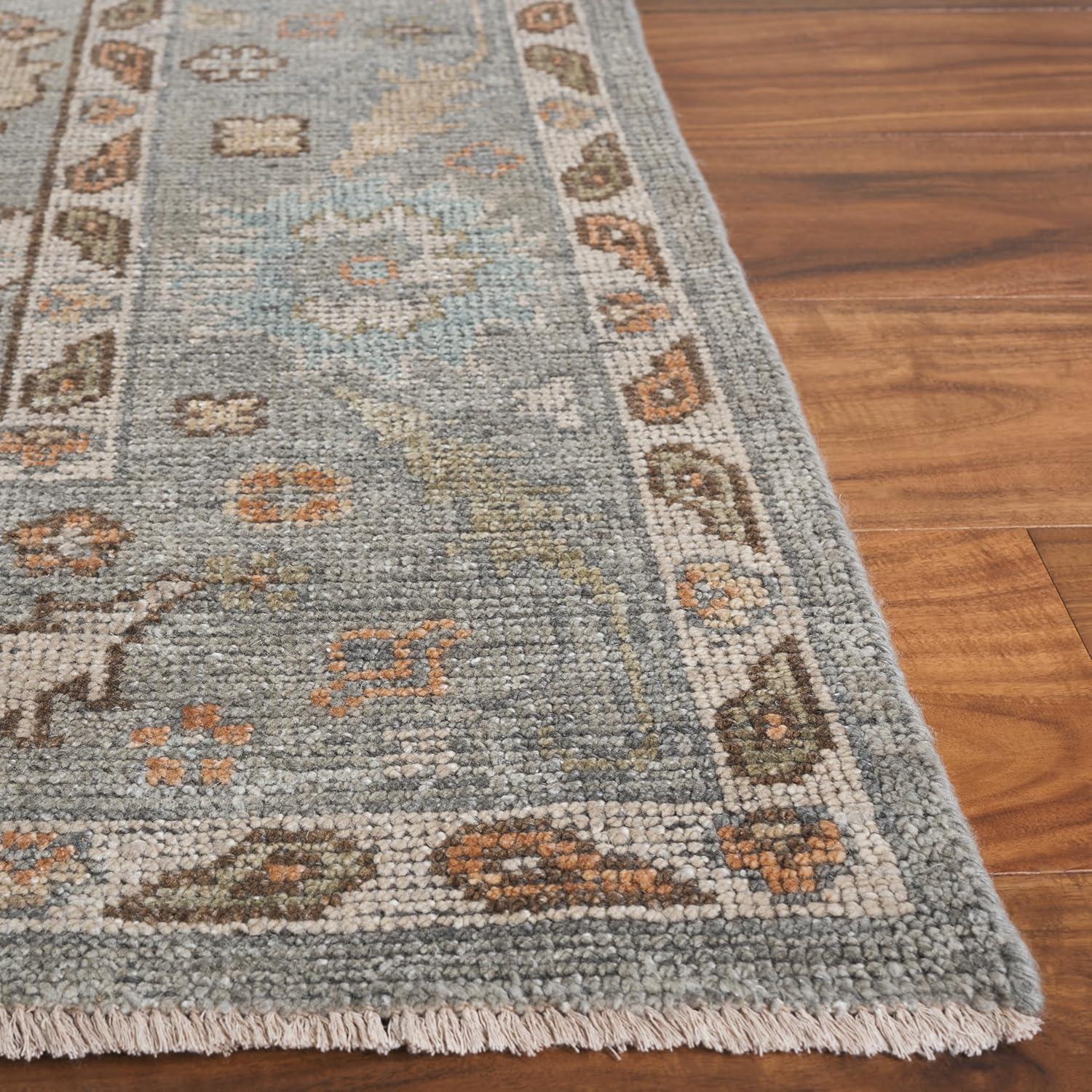Izmir Hand Knotted 70% Wool, 30% Viscose Oriental Rug