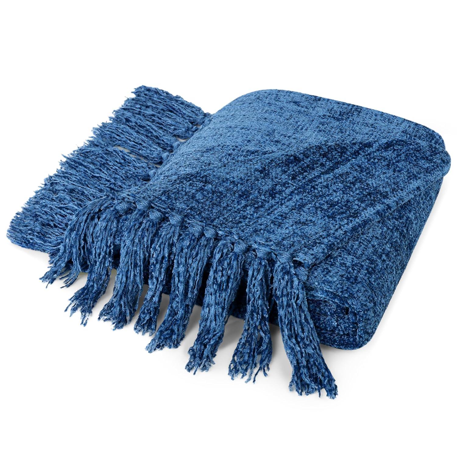 Pavilia Throw Blanket