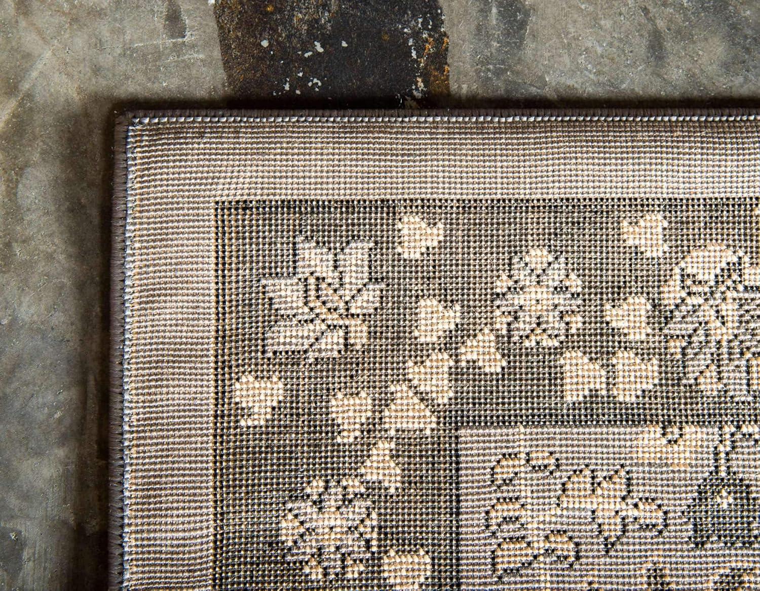 Unique Loom 4' 1 x 6' 1 Dark Gray Espahan Cape Cod Area Rug
