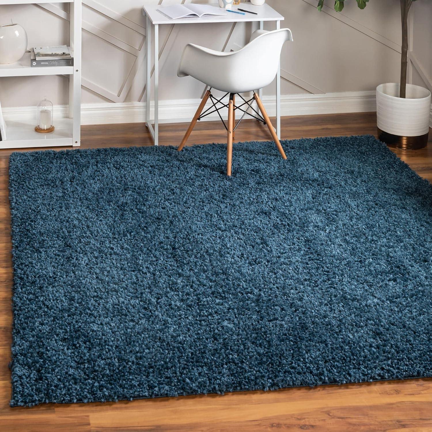 Unique Loom Davos Shag Solid Indoor Woven Area Rug