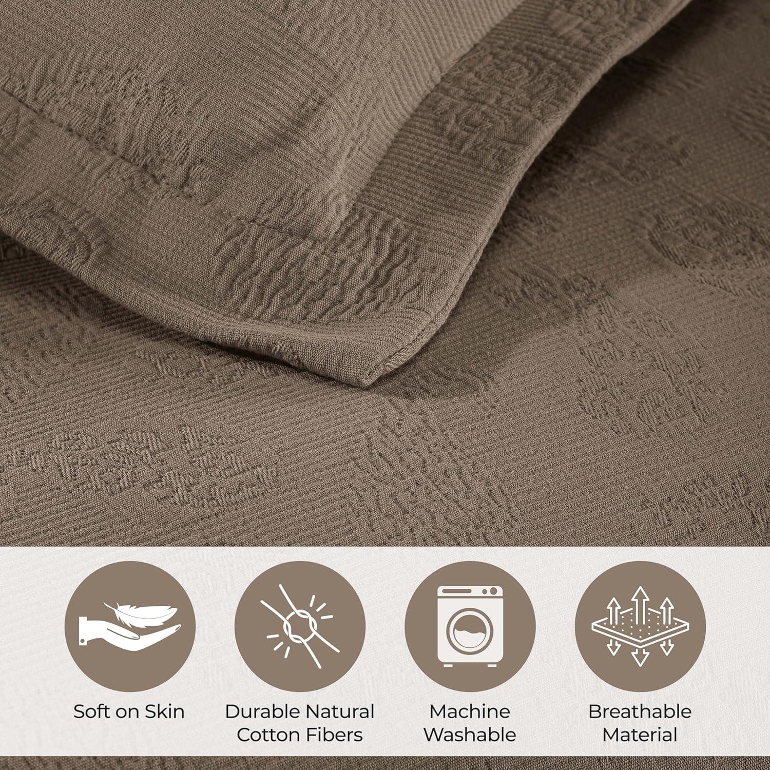 Superior Paisley Cotton Decorative Bedspread and Sham Set, Full, Taupe