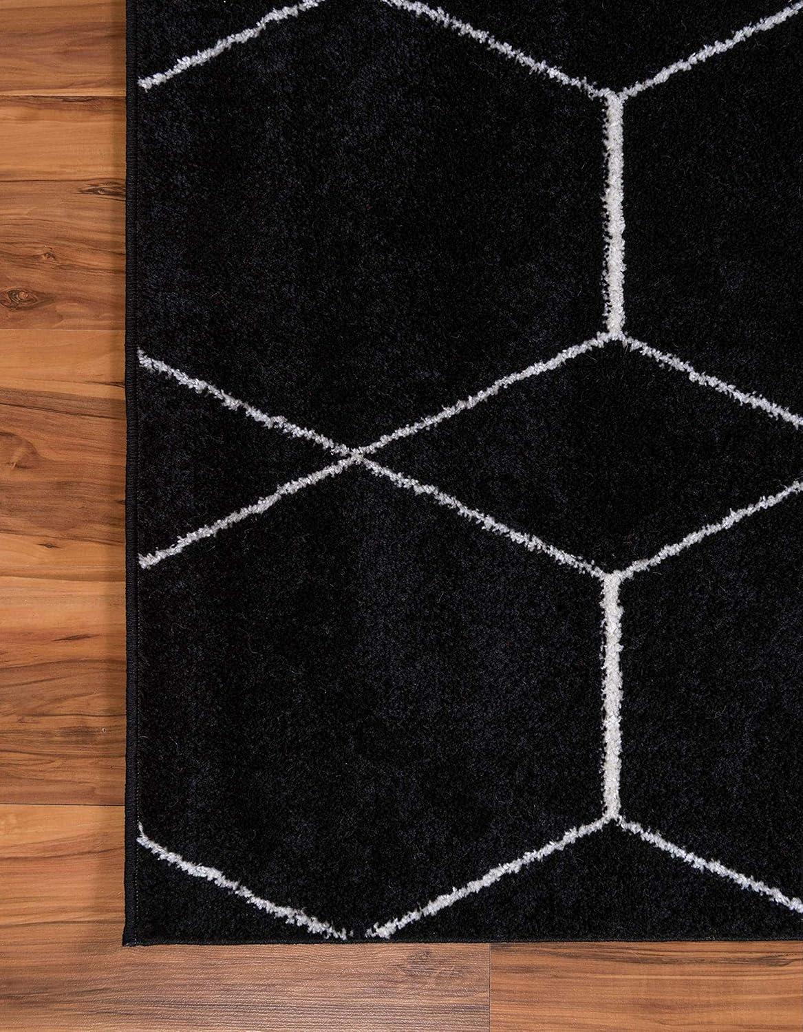 Unique Loom 7' 0 x 10' 0 Trellis Frieze Geometric Black Area Rug