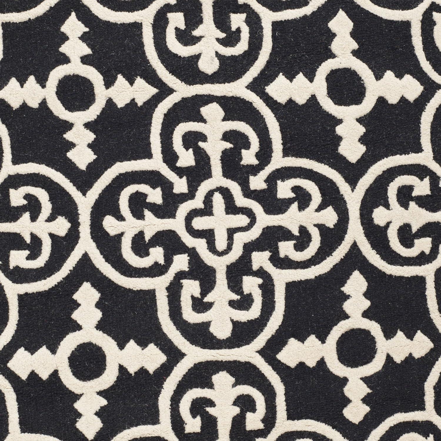 Cambridge CAM133 Hand Tufted Area Rug  - Safavieh