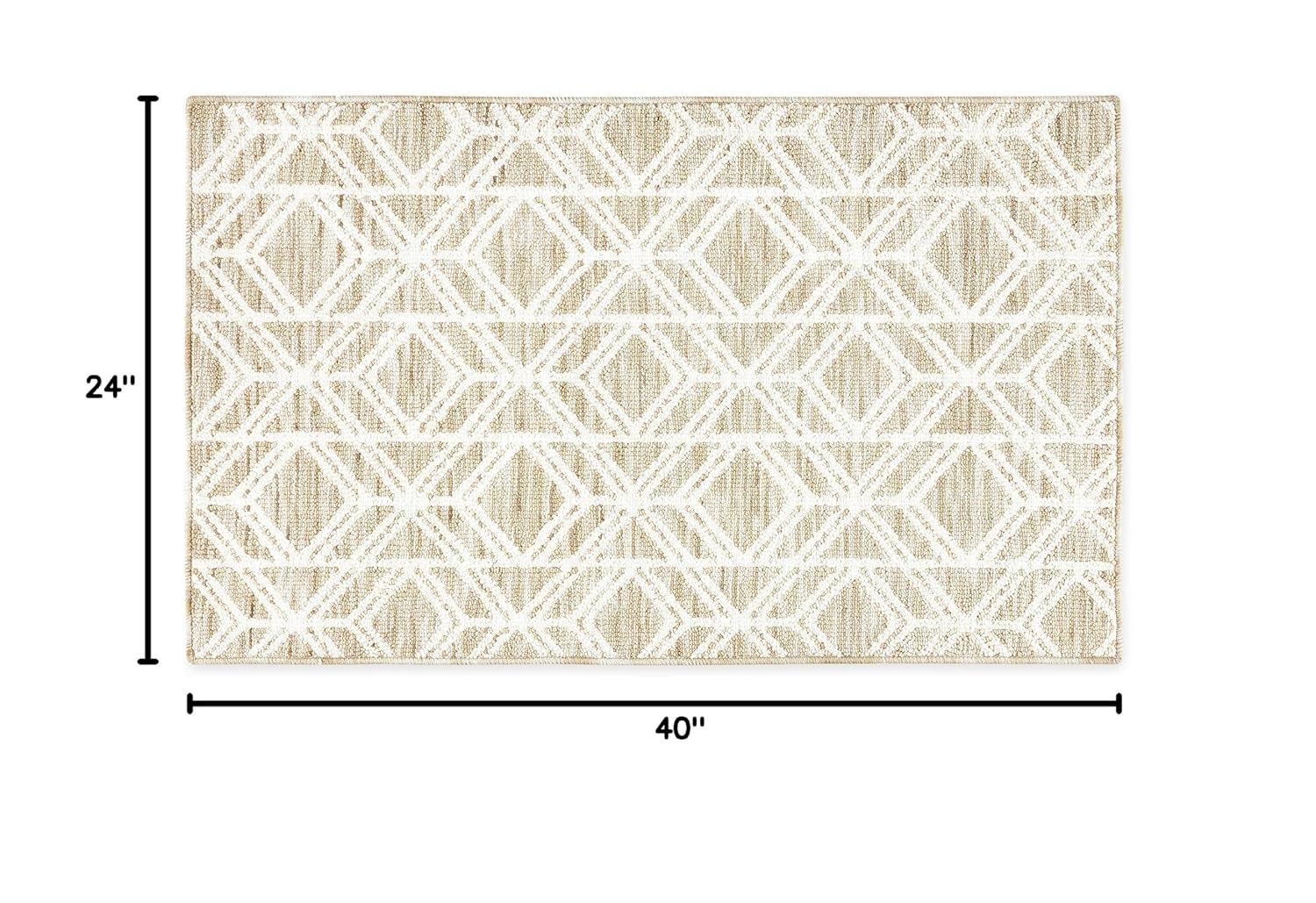 Town & Country Living TOWN & COUNTRY EVERYDAY Walker Modern Diamond Everwash Non-Slip Backing Kitchen Mat