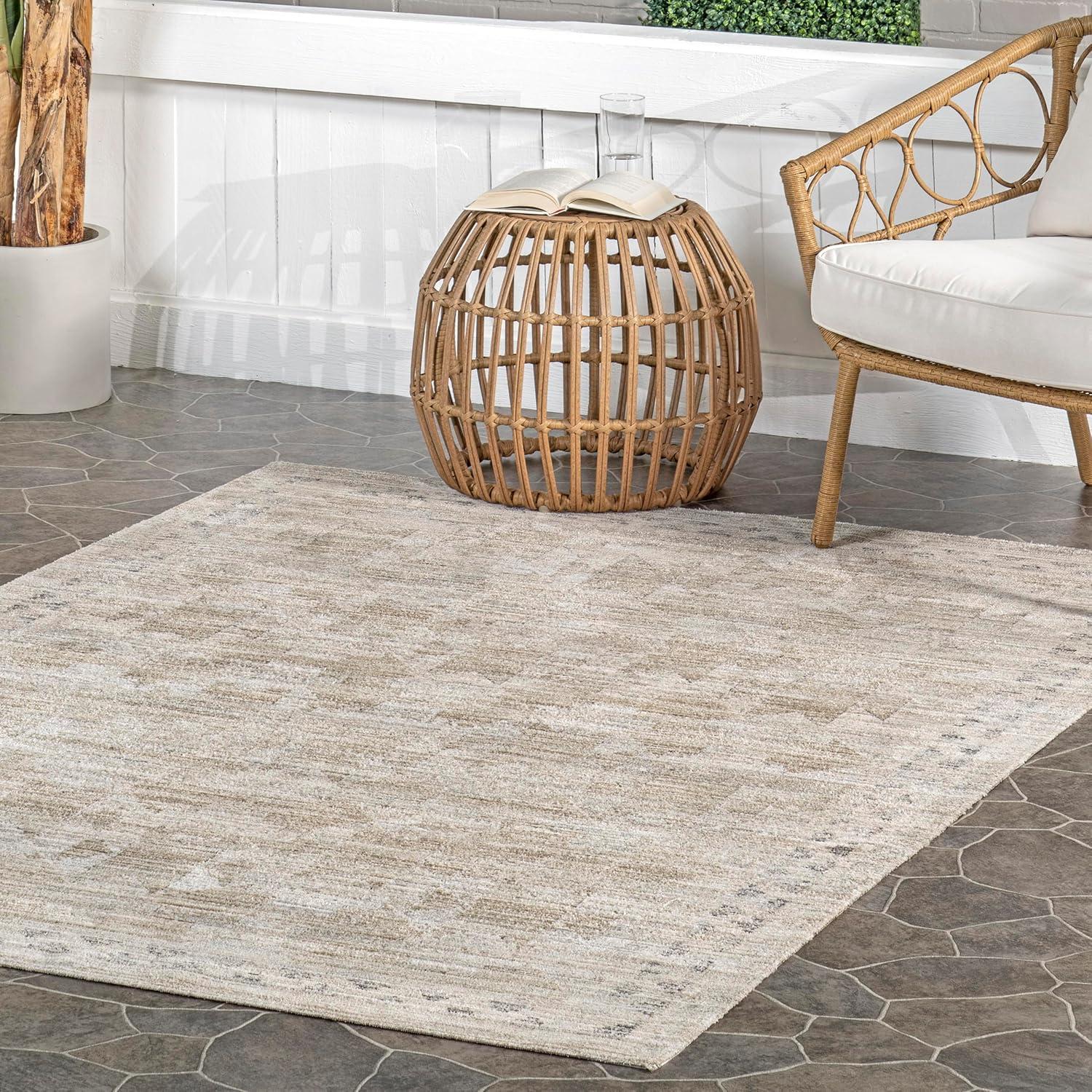 Nuloom Aine Bordered Machine Washable Indoor/Outdoor Area Rug