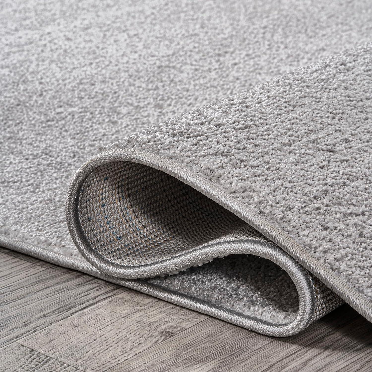 JONATHAN Y Haze Solid Low-Pile Indoor Area Rug